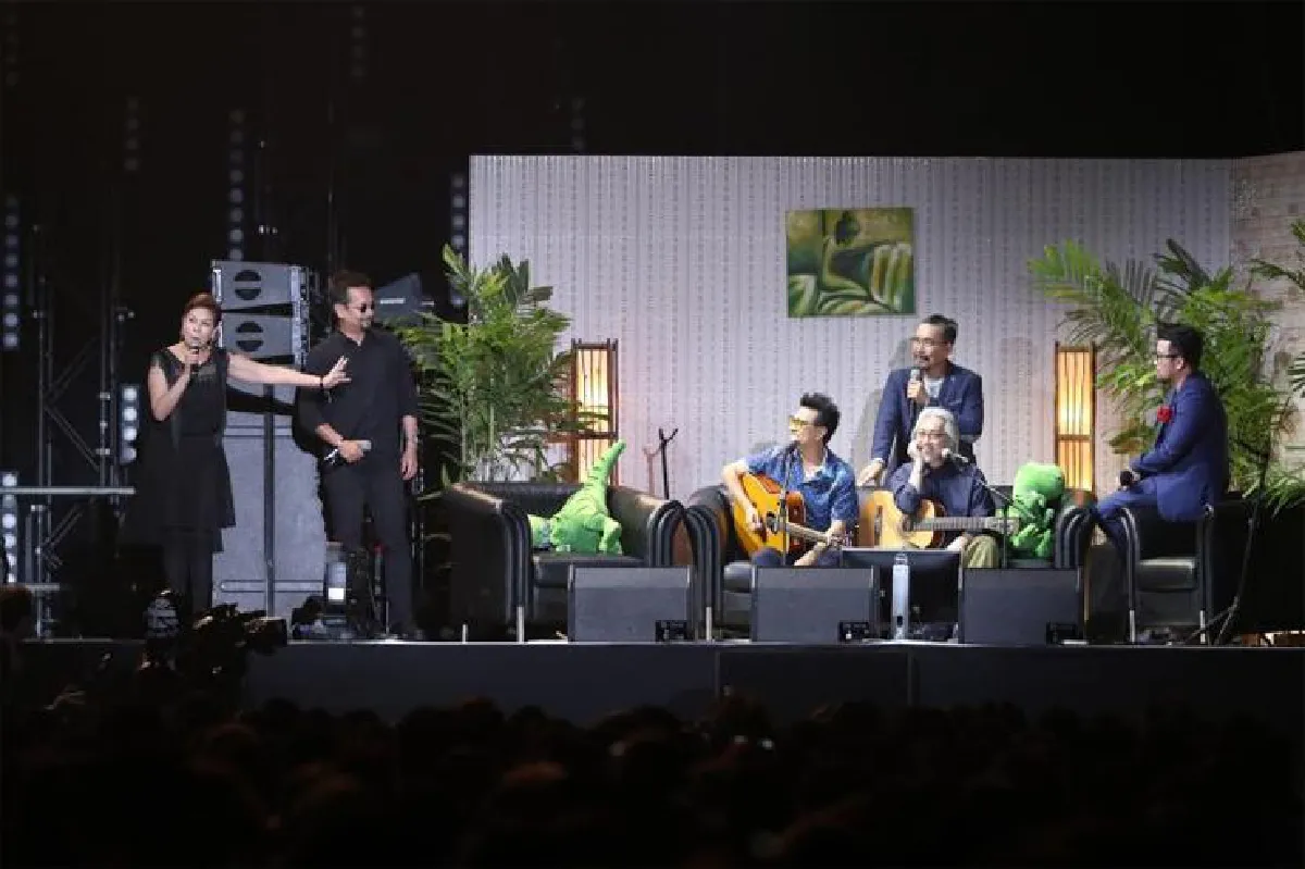 ‘วงดึกดำบรรพ์ บอยแบนด์’ ย้อนอดีตรำลึกความทรงจำ