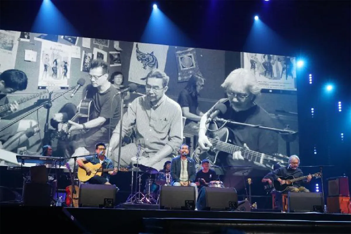 ‘วงดึกดำบรรพ์ บอยแบนด์’ ย้อนอดีตรำลึกความทรงจำ