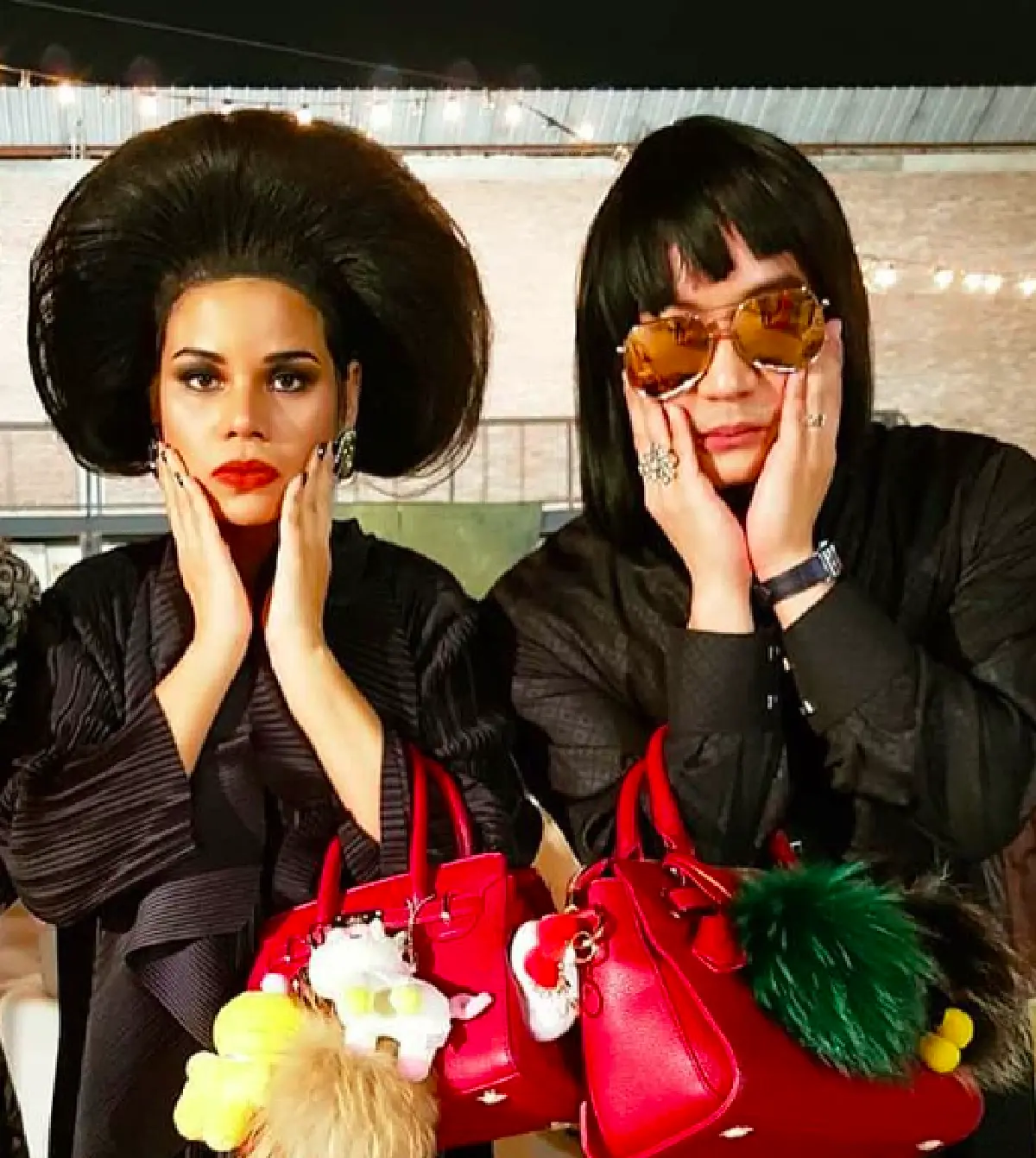 มิเรอร์เกรดเอ! “โอปอล์-หมอโอ๊ค ” แต่งตัวเลียนแบบไฮโซคนดัง จนเจ้าตัวเอ่ยปากชม