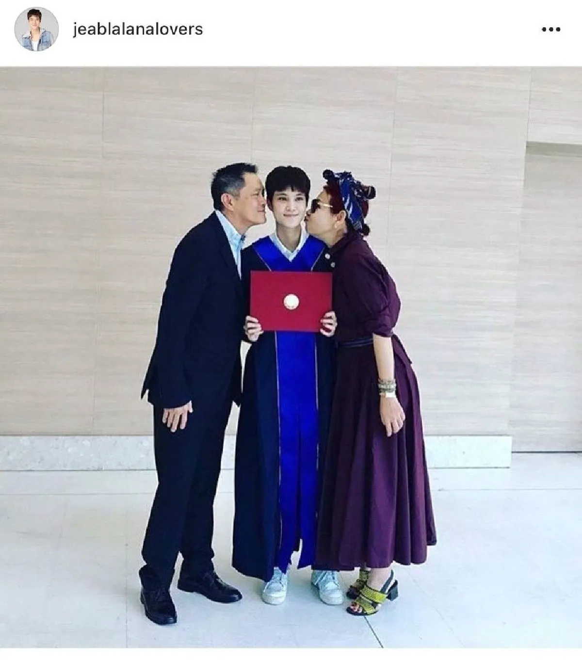 คุณหมอนางสาวไทย! “เจี๊ยบ ลลนา" รับใบประกอบวิชาชีพแพทย์ผู้ชำนาญการ