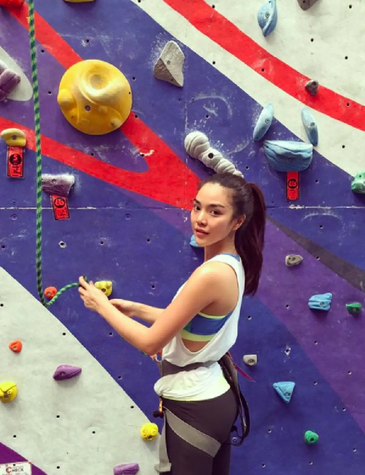 ตามดูเคล็ดลับหุ่นดี ของ “แม่หญิงจันทร์วาด” สาวผิวแทน รูปร่างฟิตแอนด์เฟิร์ม