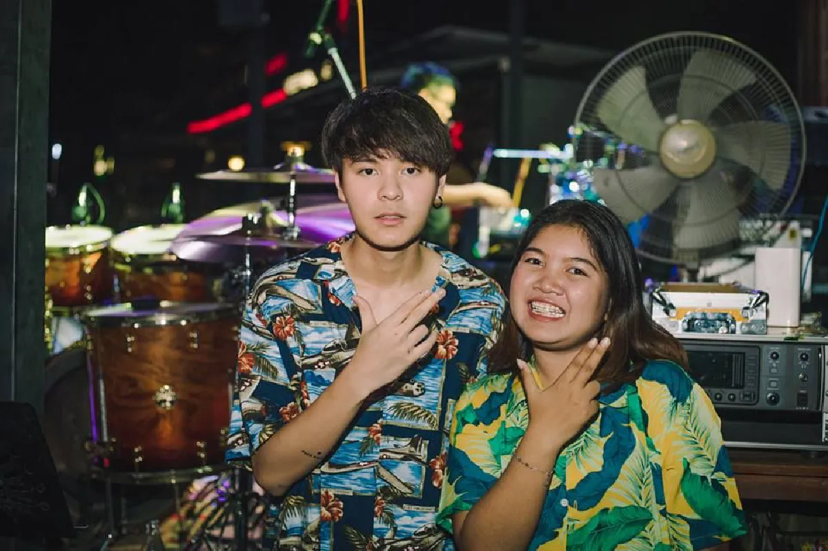 อยากได้ท่าไหนจัดให้! "เดอะทอยส์" โพสน่ารักตามใจแฟนคลับ