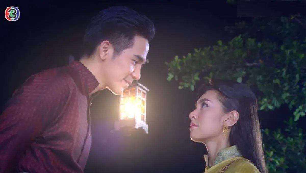 "คันฉ่องบ้านพี่มิชัด” .."พี่หมื่น” เผยภาพเซลฟี่หลังตื่นนอน ทำเอาสาวๆ เคลิ้มหนักมาก