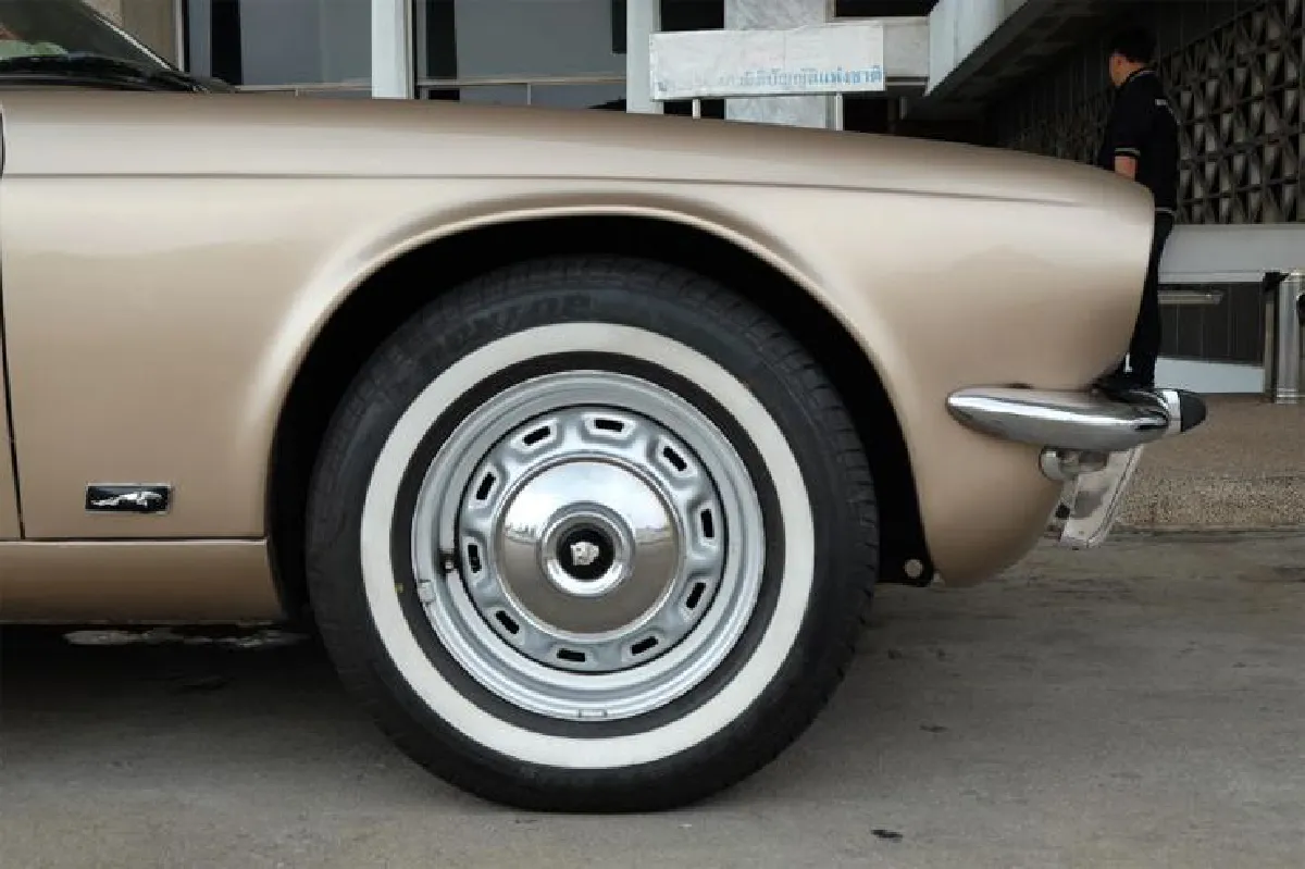 อมร วาณิชวิวัฒน์ ‘รถคลาสสิก...รักเหมือนลูก’