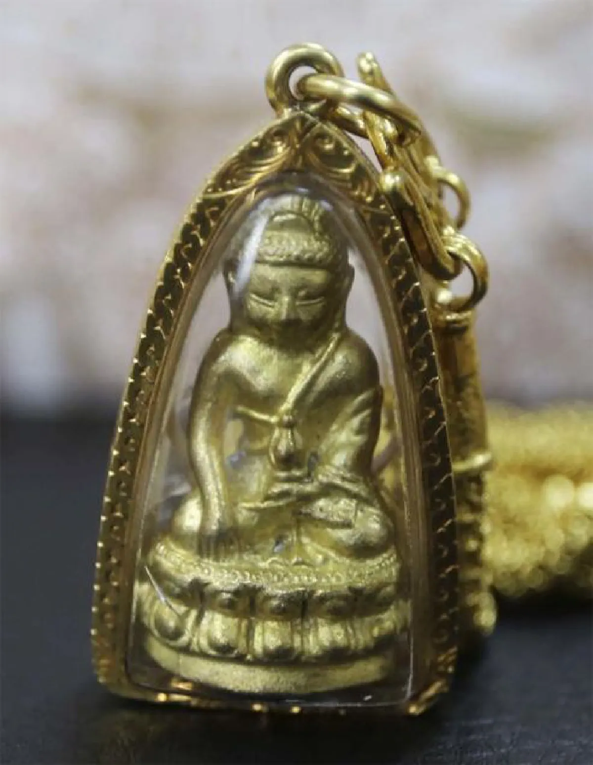 ส่องพระ‘นักผจญไฟ’ ธีรยุทธ ภูมิศักดิ์