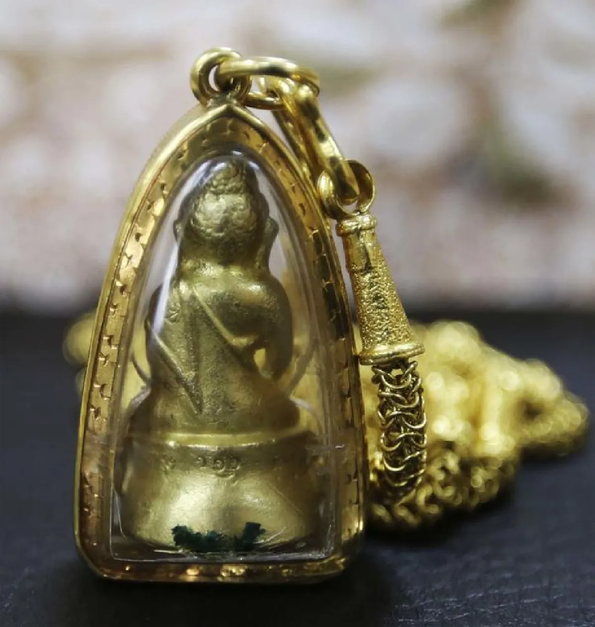 ส่องพระ‘นักผจญไฟ’ ธีรยุทธ ภูมิศักดิ์