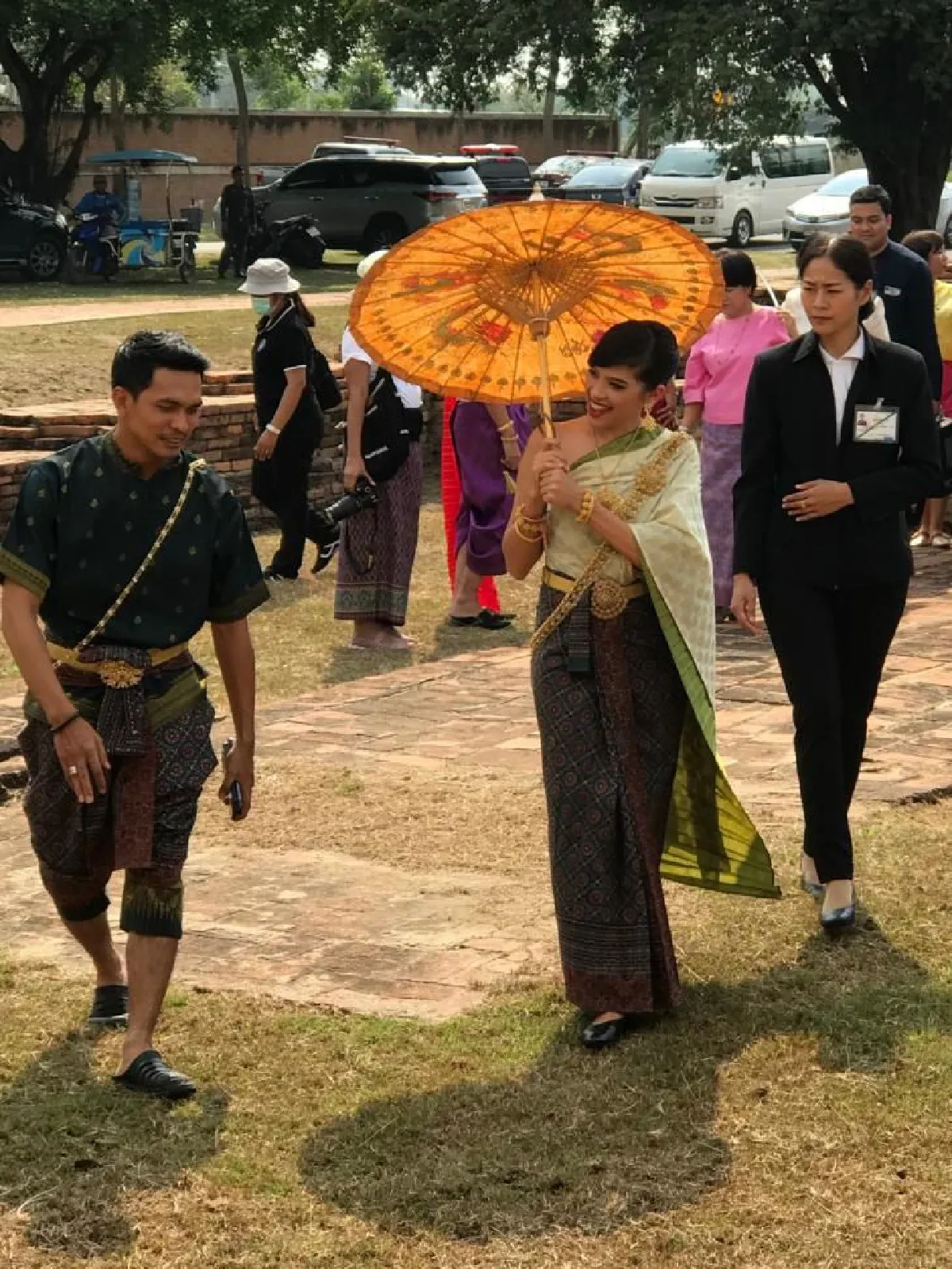 “คุณใหม่ สิริกิติยา” ร่วมสวมชุดไทย ตามรอยละคร “บุพเพสันนิวาส”