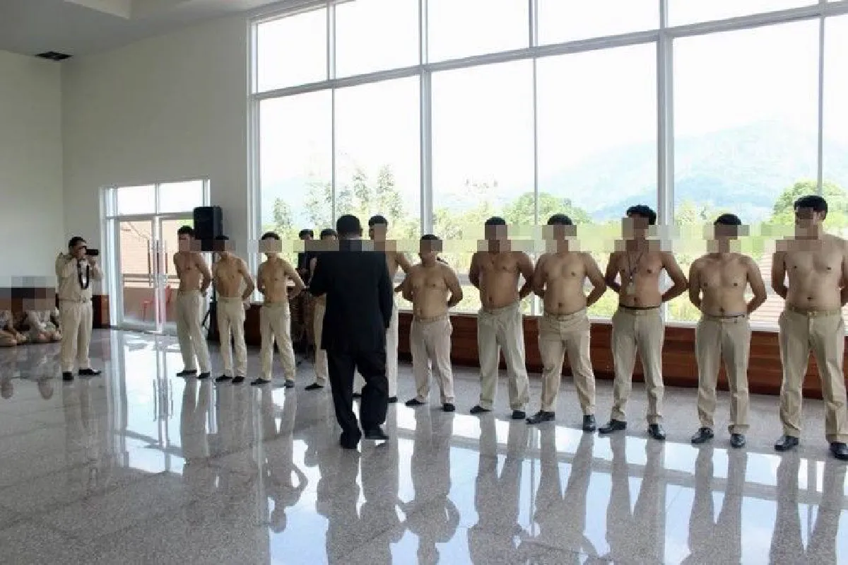 "แอนตี้ โซตัส" เผยภาพกิจกรรมพัฒนาครู ถามให้ถอดเสื้อมีประโยชน์ต่อการศึกษาอย่างไร?