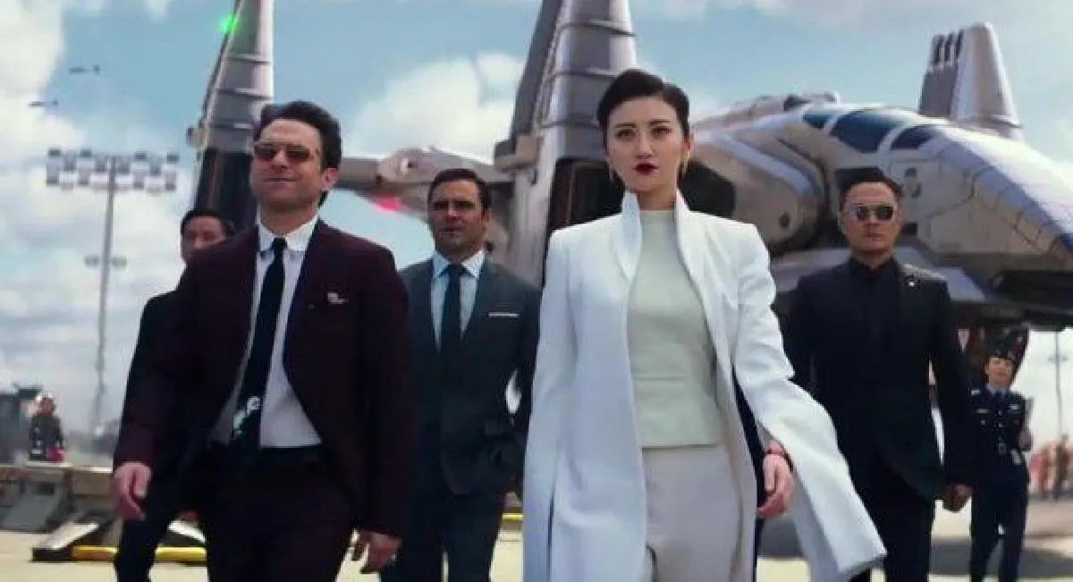 รีวิว Pacific Rim Uprising : เยเกอร์ปะทะไคจู แอคชั่นจัดใหญ่เน้นความมันส์