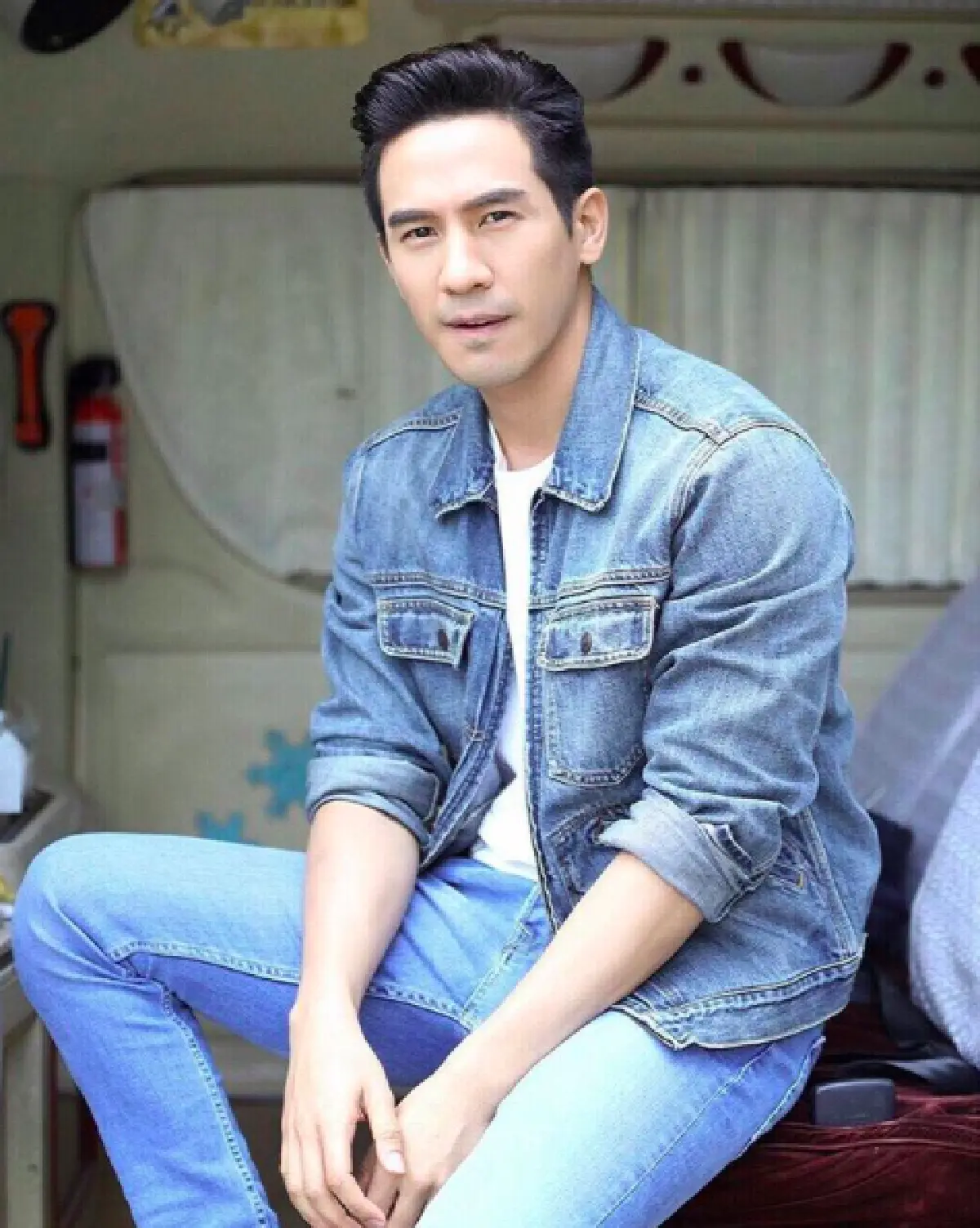 พี่สาว “โป๊ป” สุดทน! โพสต์คลิป วอนแฟนคลับอย่าปาของ-ทุบรถ