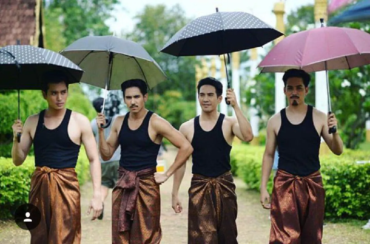 ขอเหมาหมด! โป๊ป ธนวรรธน์ เซลฟี่รวมตัวหนุ่มฮอตอ่อยแฟนละคร