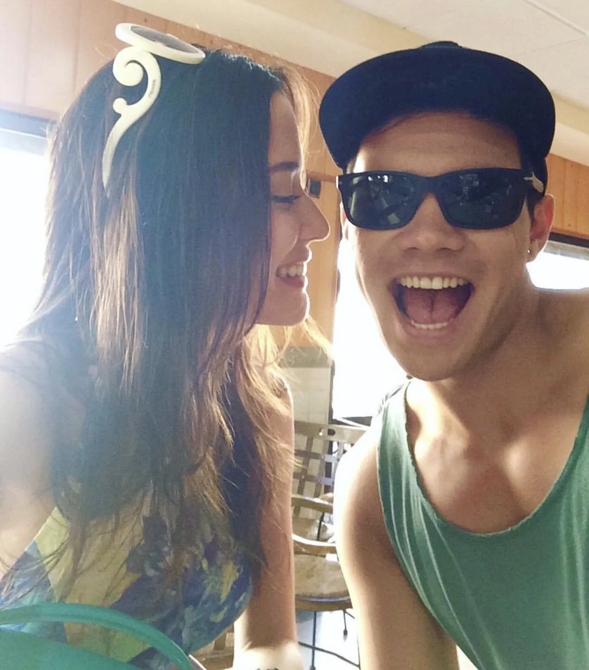 ซูซี่ สุษิรา เผยหมั้นแฟนฝรั่งแล้ว! พาฝ่ายชายบินมาอยู่ด้วยกันที่เชียงใหม่