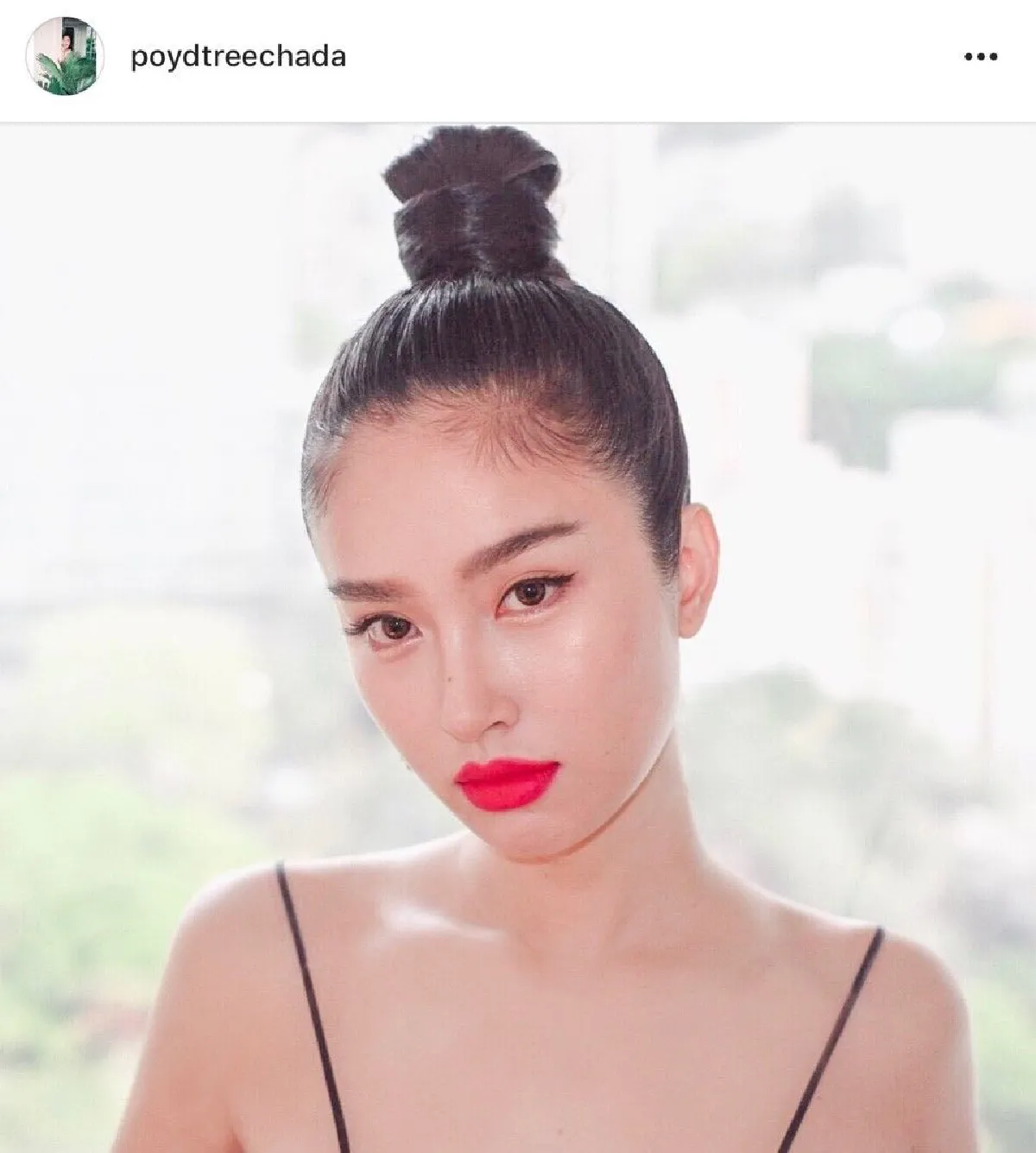 สวยไม่แพ้ใคร "ปอย ตรีชฎา” ร่วมงานพรมแดง amfAR ที่ ฮ่องกง