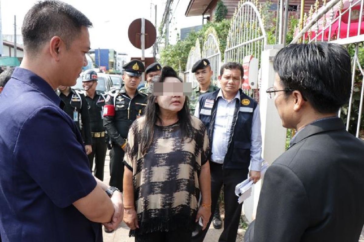 เจ้าหน้าที่ค้นบ้านนายทุนปล่อยกู้คิดดอกเบี้ยเกินอัตรา เจ้าหน้าที่ค้นบ้านนายทุนปล่อยกู้คิดดอกเบี้ยเกินอัตรา