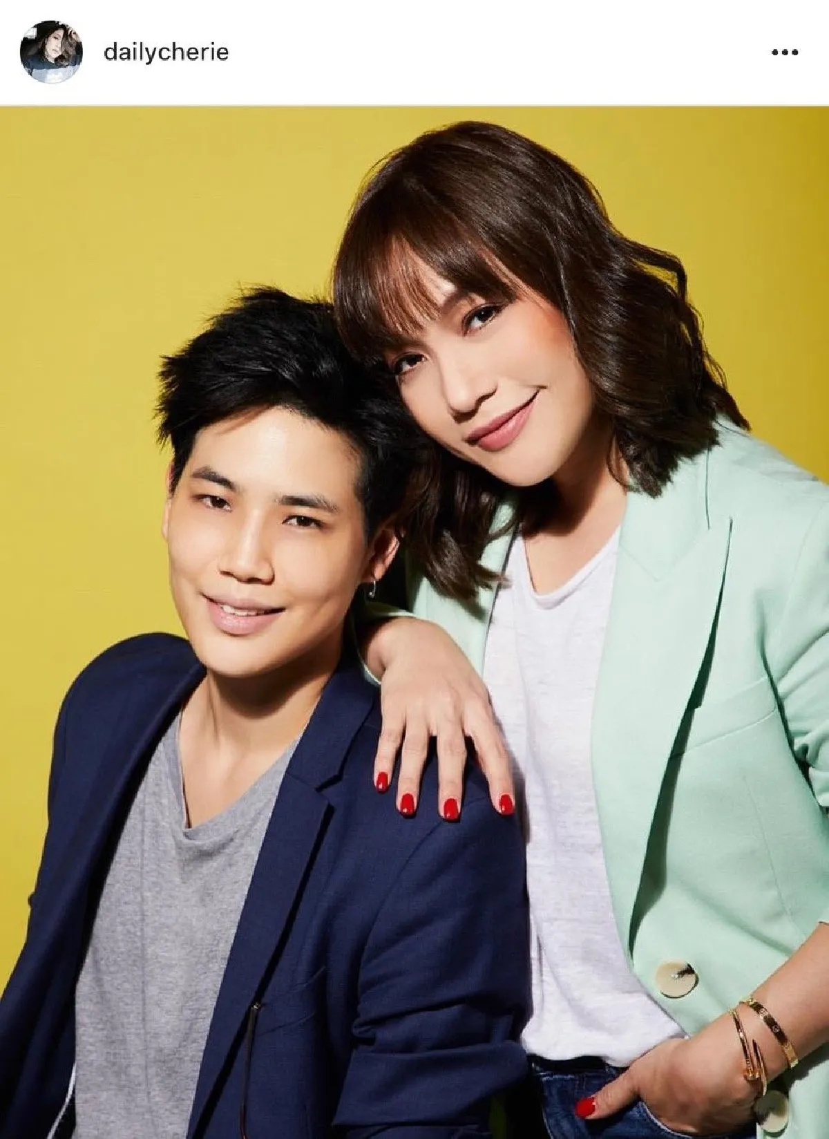 10 ภาพสุดหวาน “โมเม” และสาวหล่อหวานใจ