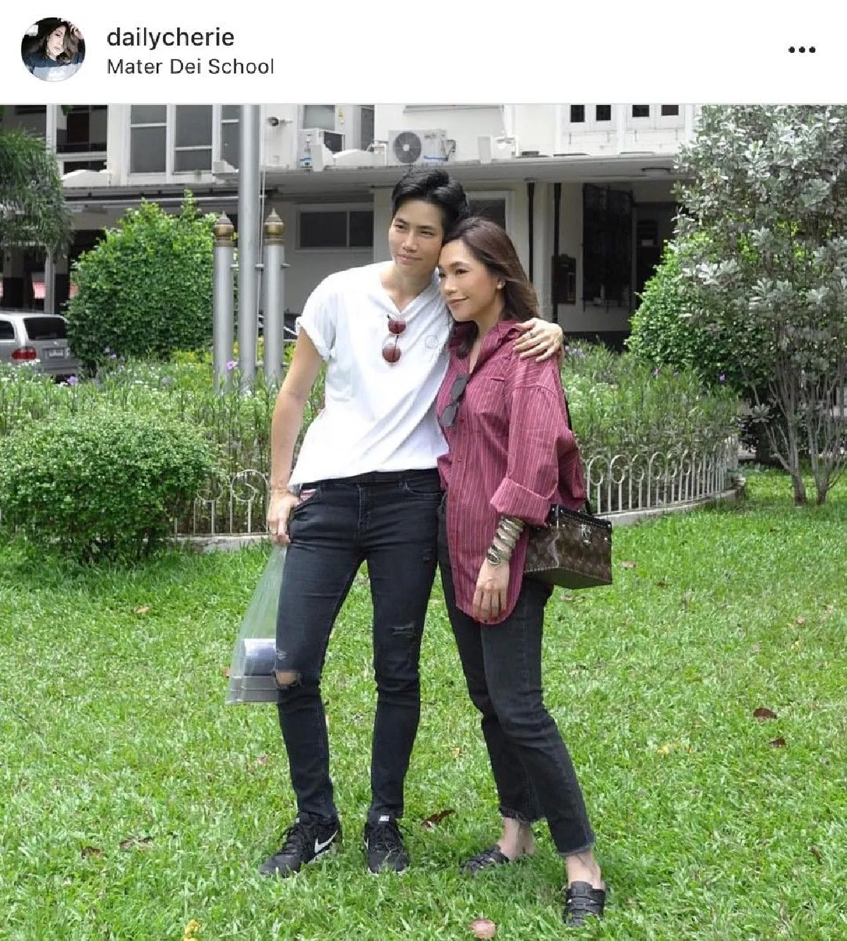 10 ภาพสุดหวาน “โมเม” และสาวหล่อหวานใจ