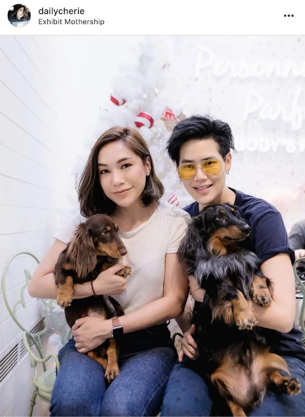 10 ภาพสุดหวาน “โมเม” และสาวหล่อหวานใจ