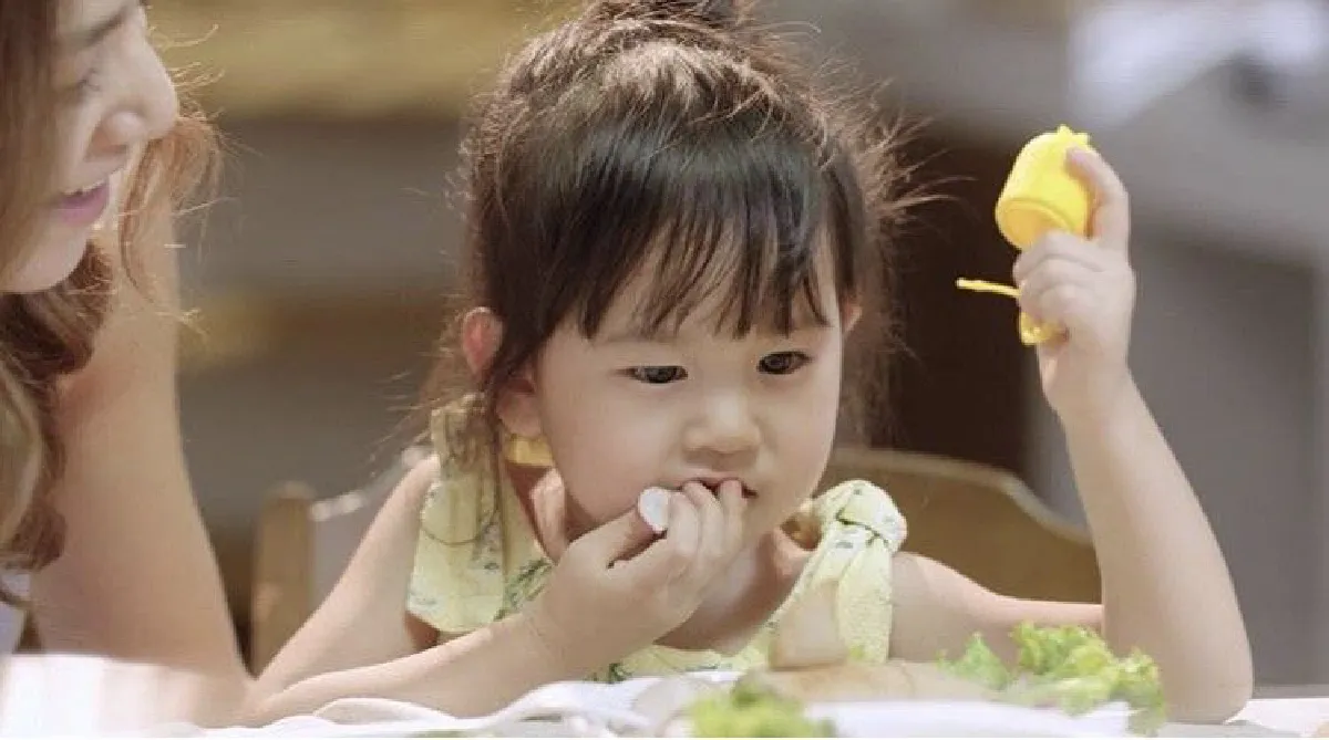 หน้าตาดีทุกคน! รวมภาพลูกๆทั้ง 4 ของคุณแม่คนสวย พลอย ชิดจันทร์