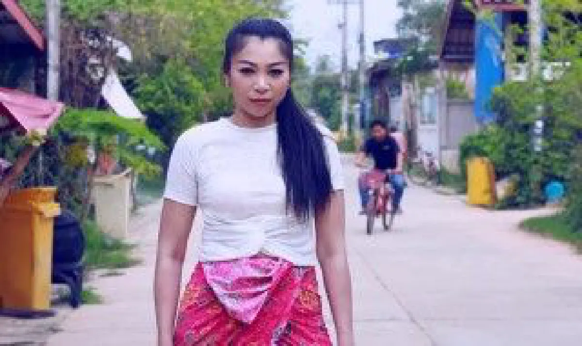 นางเอกหน้าใหม่! "ฟ้า" เล่นเอ็มวี "โสดสายแข็ง"