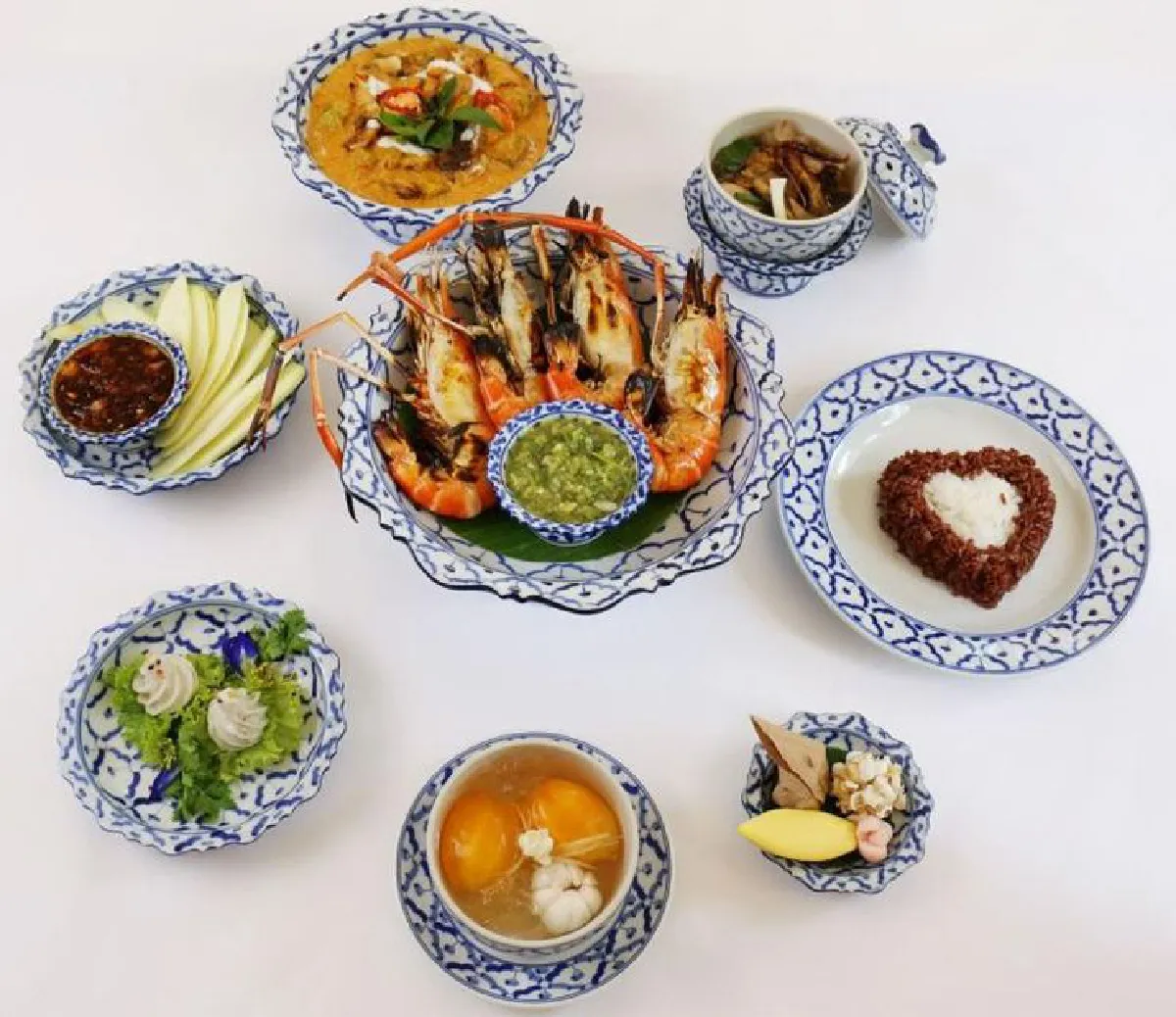 ชวนออเจ้ามาชิมอาหารไทย ชุด ‘บุพเพสันนิวาส’