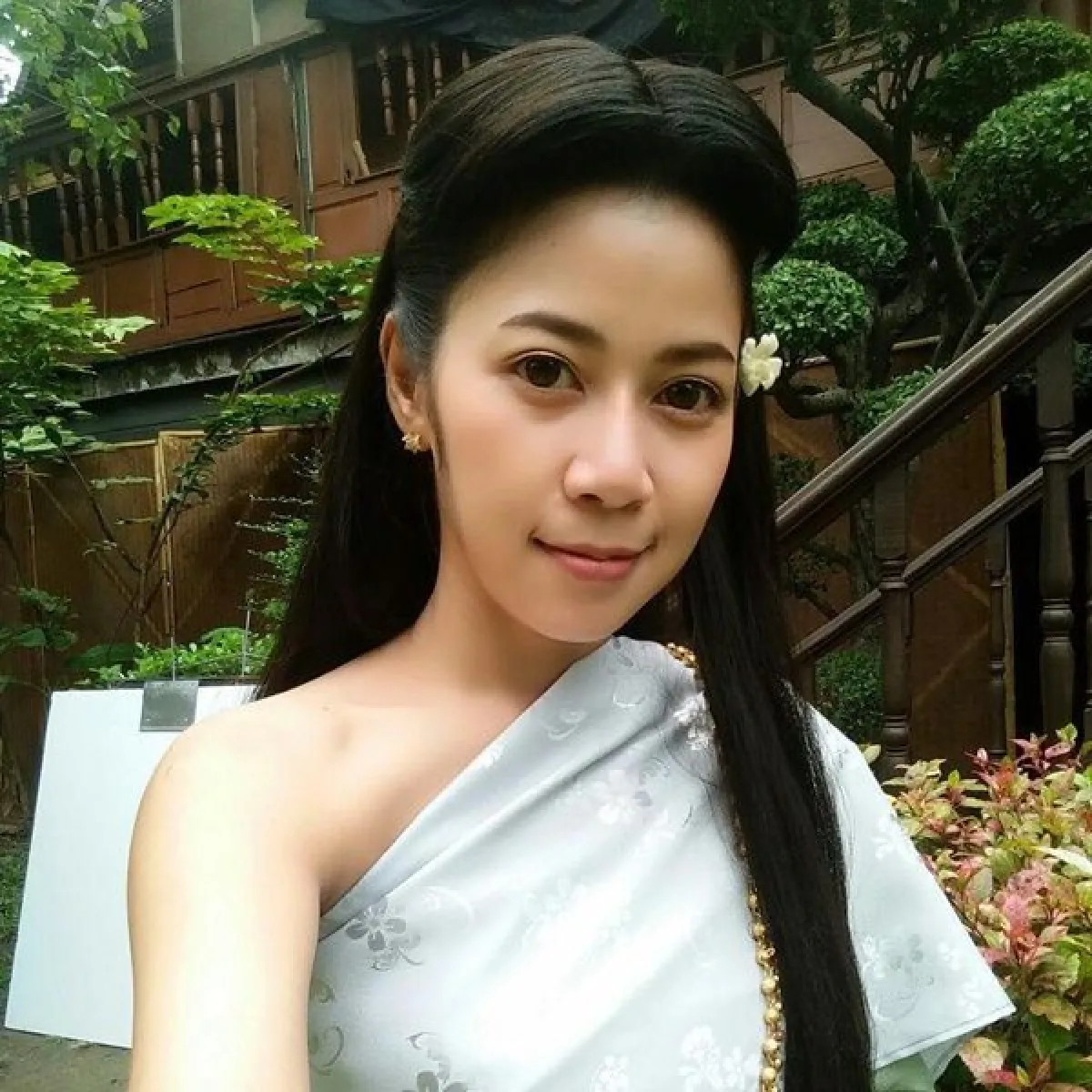 ส่องความเหมือน! สแตนด์อินสาวของ เบลล่า ราณี ในฉากคู่แฝดมาเจอกัน