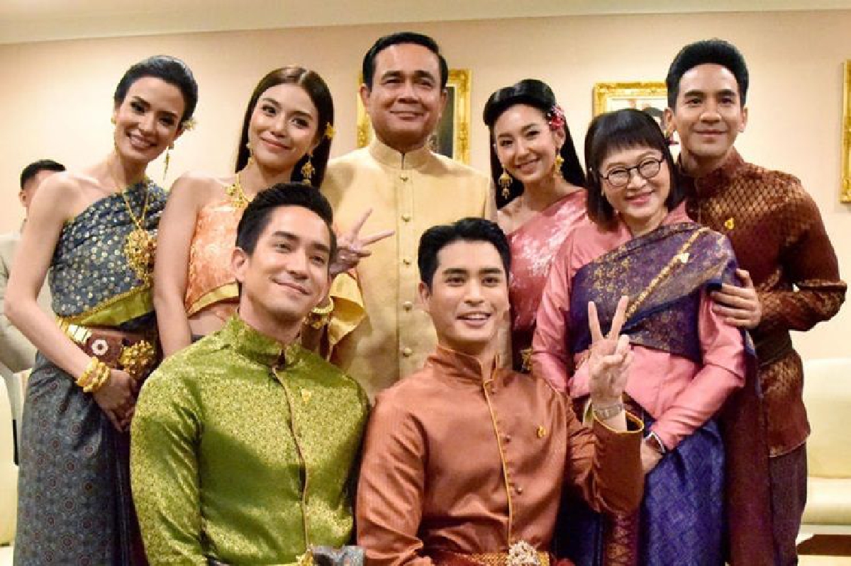 นายกฯ ปลุกกระแสท่องเที่ยวเชิงวัฒนธรรมเมืองรอง55 จังหวัด นายกฯ ปลุกกระแสท่องเที่ยวเชิงวัฒนธรรมเมืองรอง55 จังหวัด