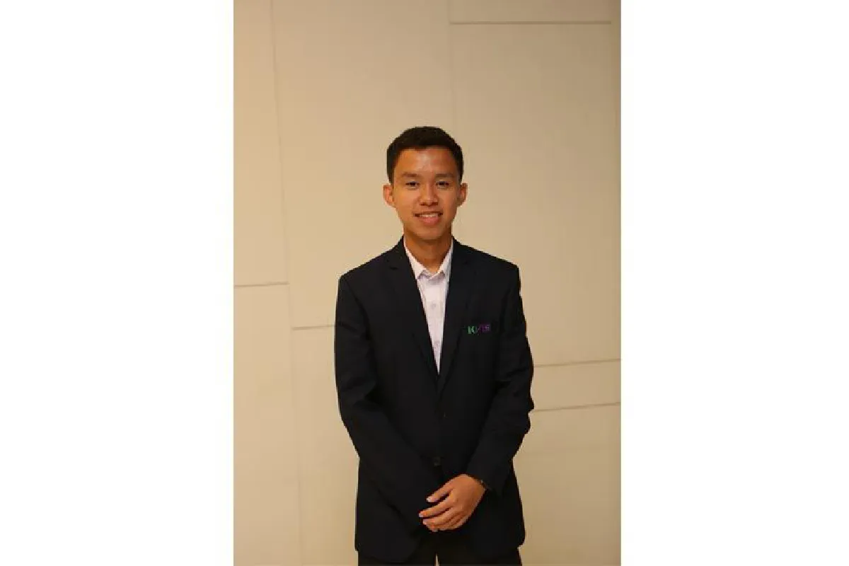 โรงเรียนกำเนิดวิทย์ โดย ปตท. มอบเกียรติบัตรแก่นักเรียนสำเร็จการศึกษารุ่นแรก