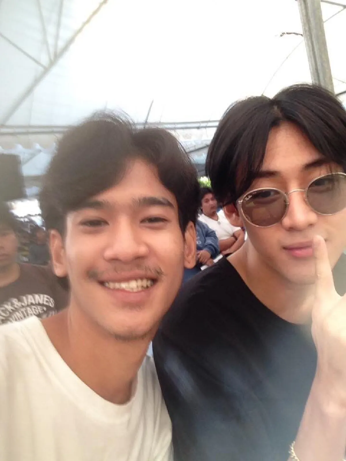 บัตรแพงแค่ไหนก็สู้ไม่ได้! สาวๆอิจฉา หนุ่มเกมส์ ผู้โชคดีได้เซลฟี่ใกล้ชิด แบมแบม GOT7