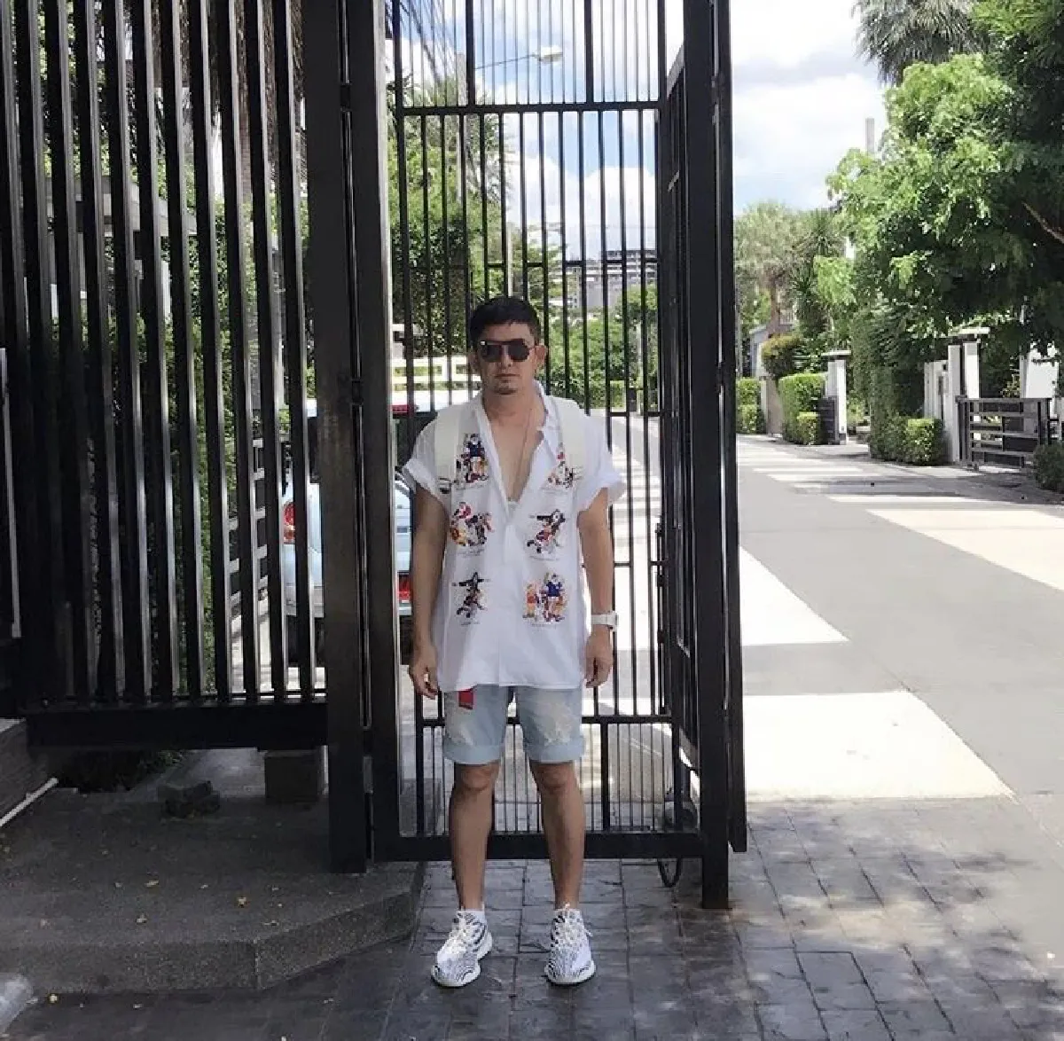 ได้อวดรวยเพราะรวยจริง! พชร์ อานนท์ โอนเงินหมื่นให้ น้องไข่เจียว เป็นทุนการศึกษา