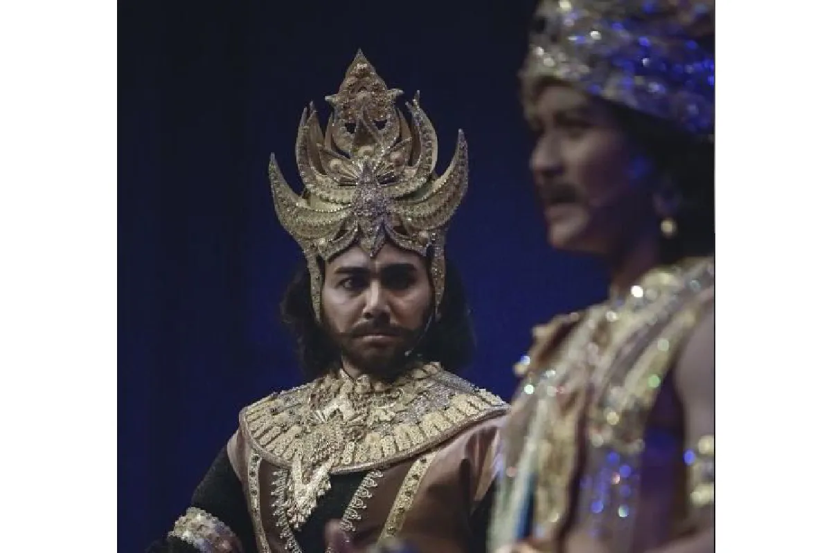 ลิเกธรรมะประวัติ 'อัมราปาลี' สืบสานศิลปะการแสดงพื้นบ้าน