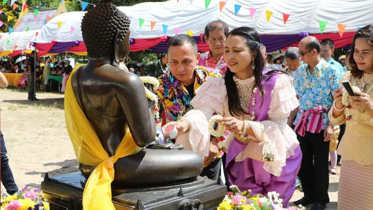 นราธิวาสจัดงานสงกรานต์ปี61วัดประชาภิรมย์