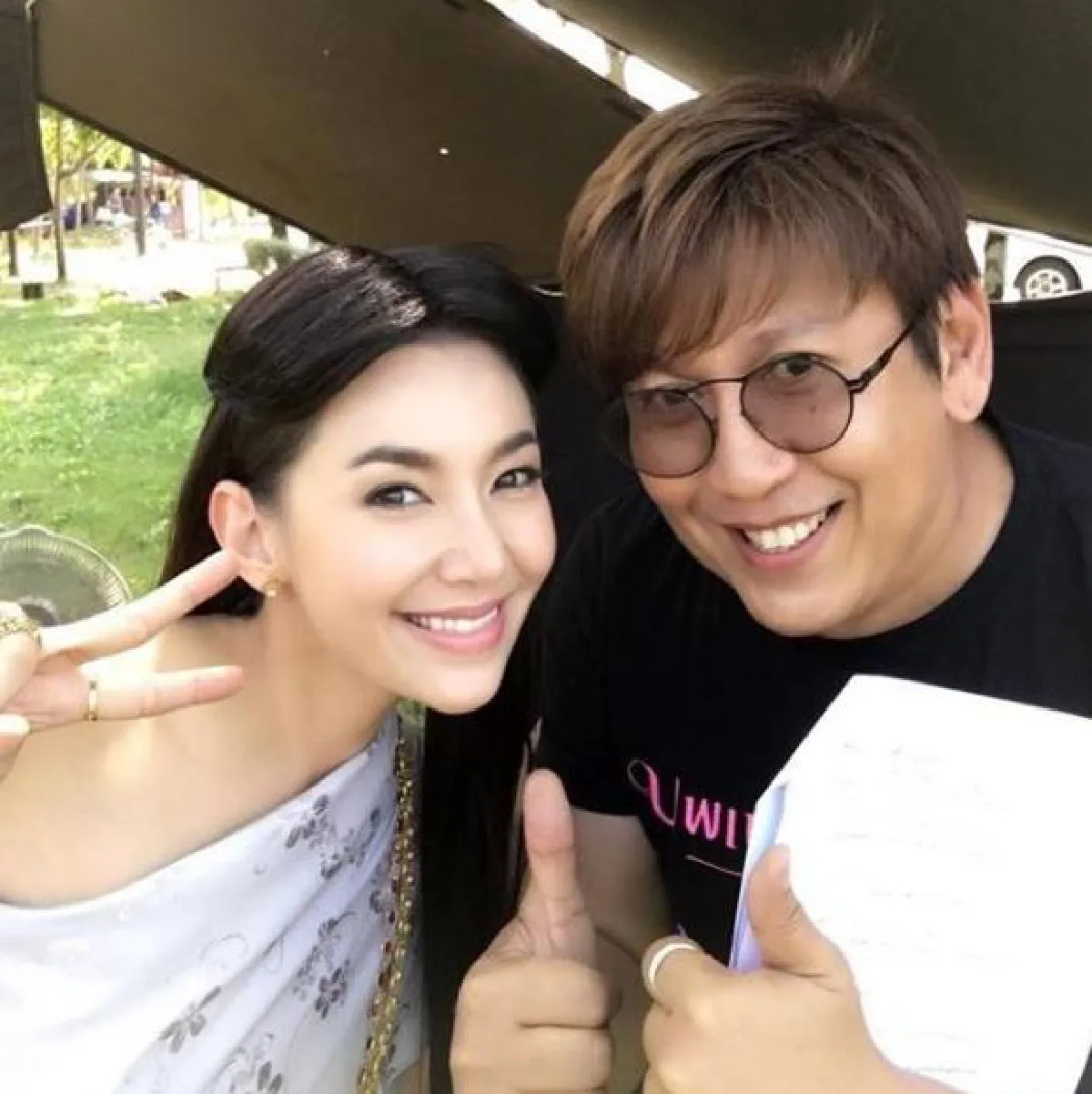 “ใหม่ ภวัต” กราบขอโทษแฟนละคร “บุพเพสันนิวาส” หลังเจอดราม่าเร่งตัดจบจนดูไม่รู้เรื่อง