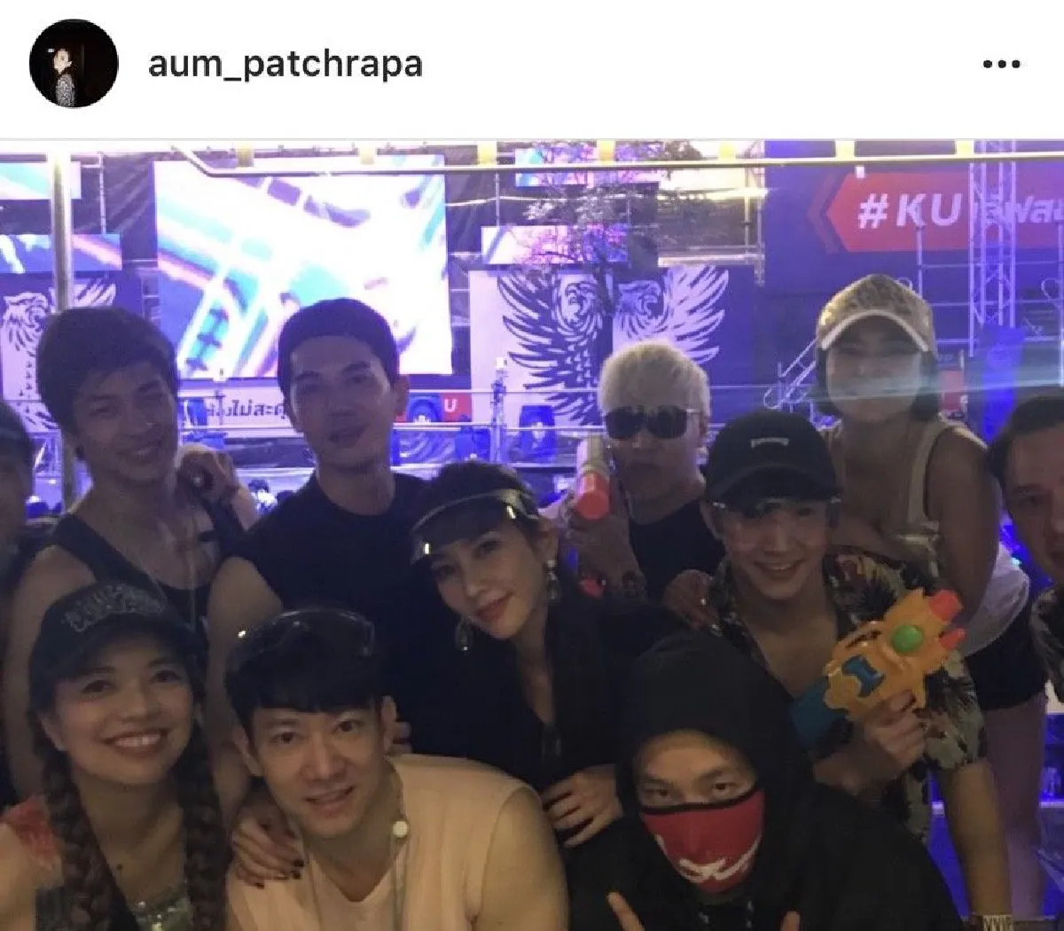 เปียกยังสวย! “อั้ม” ร่วมเล่นน้ำสงกรานต์ในรอบ 10 ปี