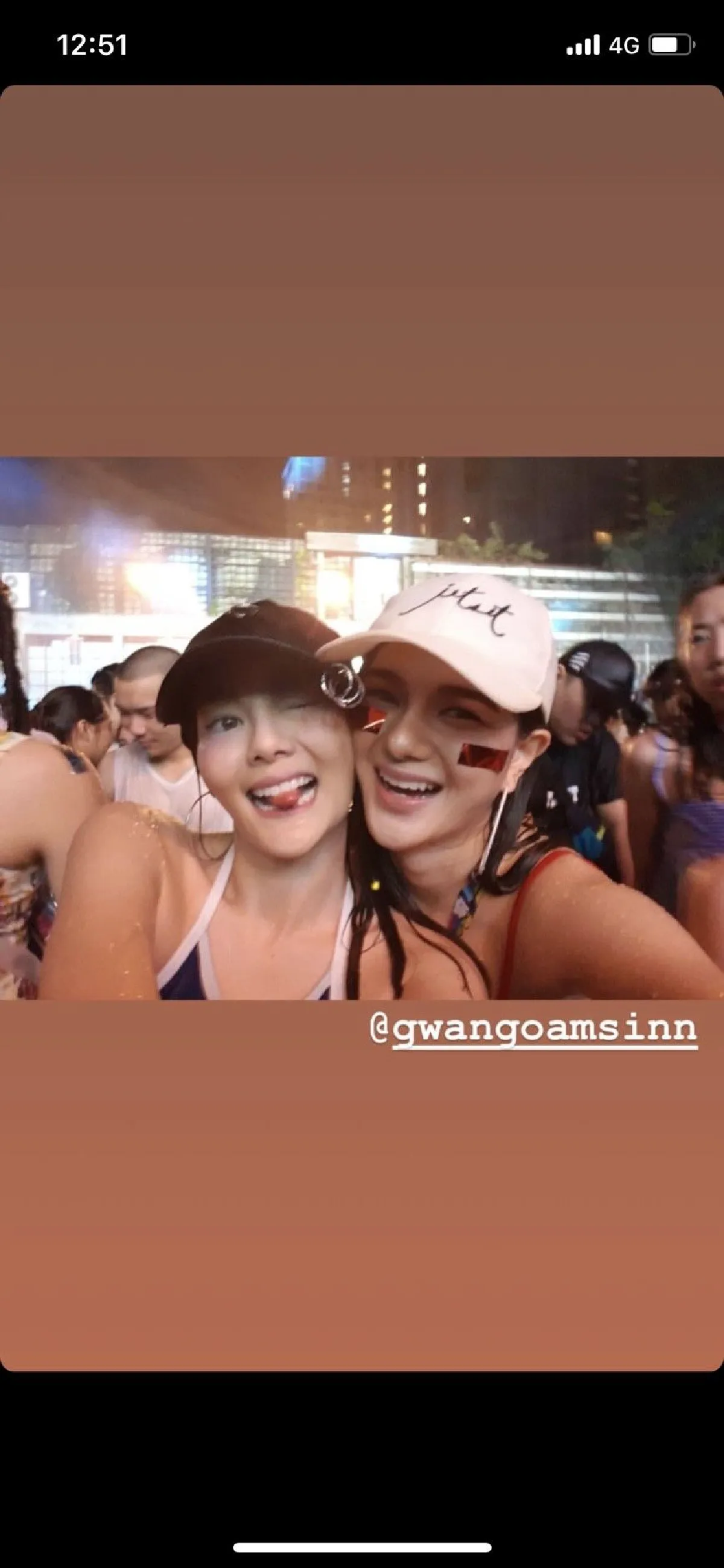 สาดน้ำกันทั้งเมือง! เก็บตกภาพคนบันเทิงร่วมเล่นน้ำในวันสงกรานต์