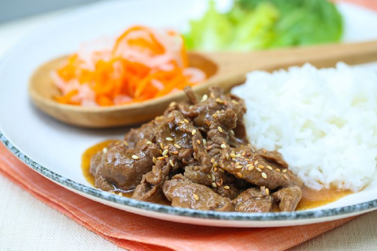 อบ อบ อร่อย ข้าวเนื้ออบเกาหลี อบ อบ อร่อย ข้าวเนื้ออบเกาหลี