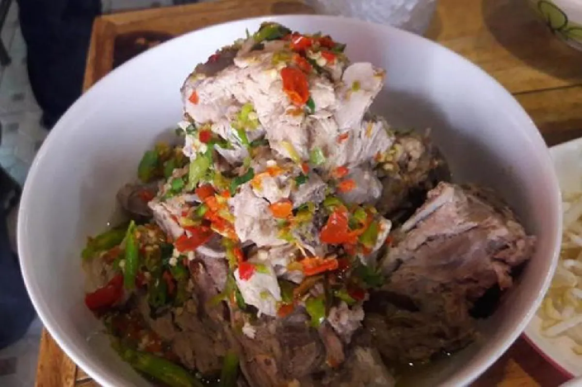 ออเจ้า... เรียกลูกค้ากินก๋วยเตี๋ยว