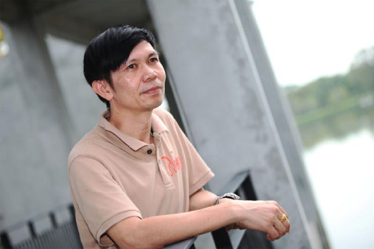 ถุงชายผ้าเหลืองเติมใจผู้ป่วย ศิลปะภาวนาเติมใจ พิสิษฐ์ สุริย์วงศ์ ถุงชายผ้าเหลืองเติมใจผู้ป่วย ศิลปะภาวนาเติมใจ พิสิษฐ์ สุริย์วงศ์