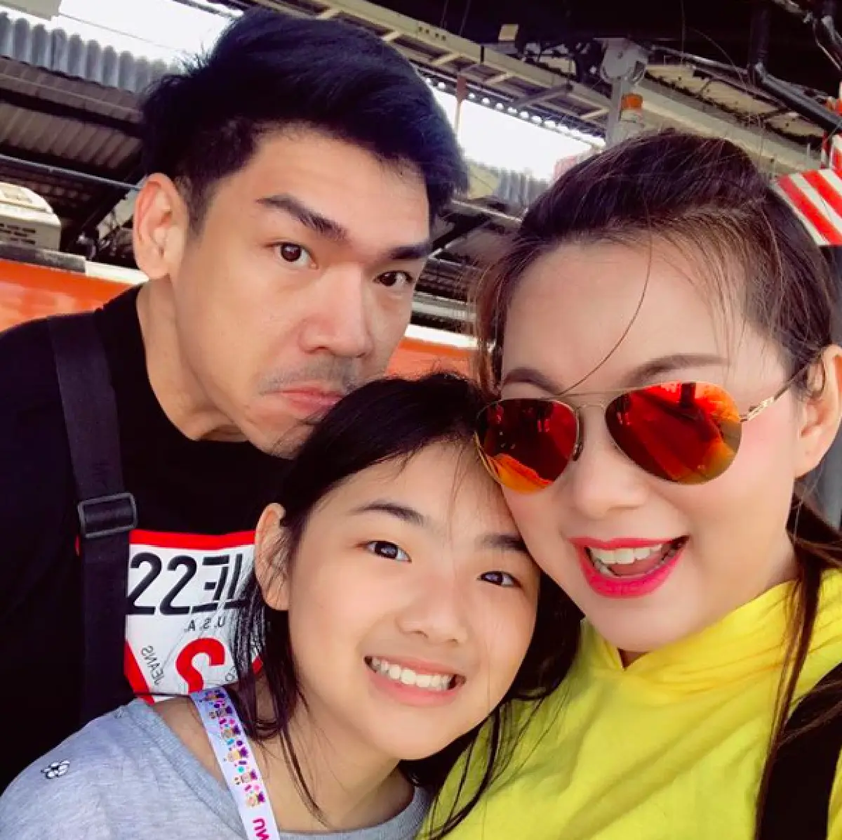 รางวัลคนเก่ง! “บุ๋ม” พา “น้องอันดา” ตะลุยเจแปน หลังสอบเข้าได้