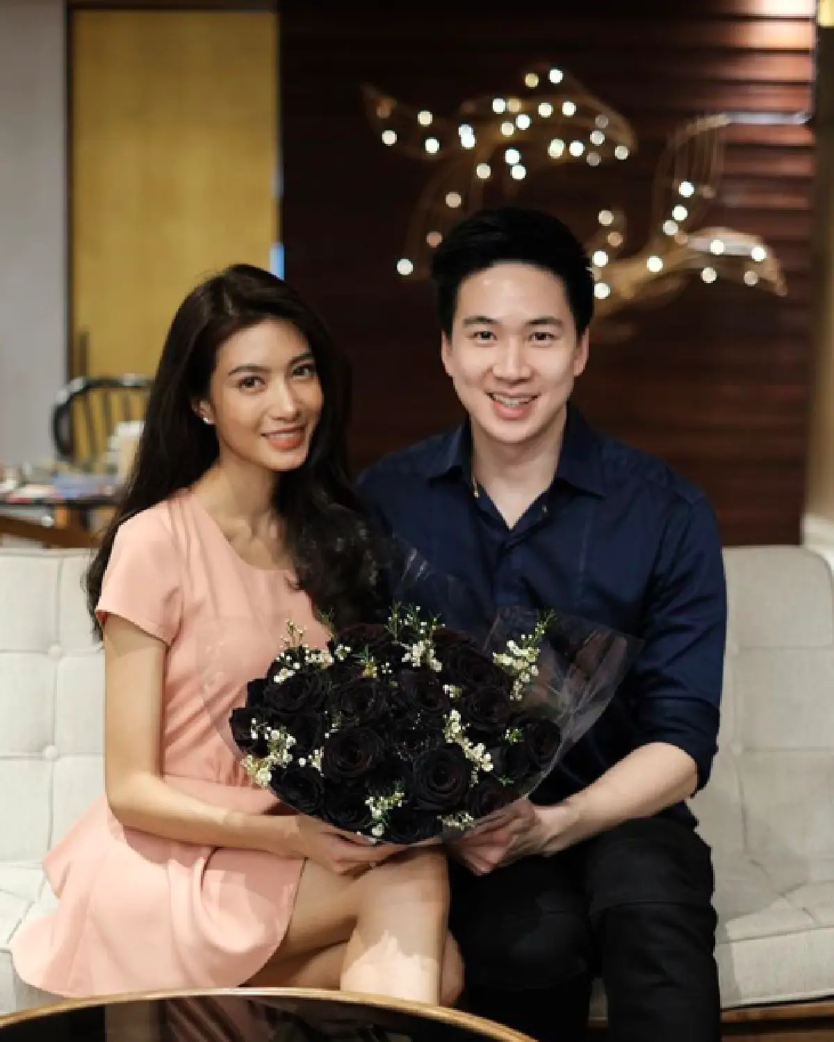 โลกเป็นสีชมพู! “ไอซ์” แฮปปี้ เปิดตัวหวานใจหนุ่มไฮโซ “นิน”