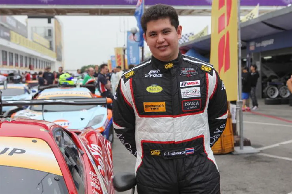 ทำงานอดิเรกให้ก้าวสู่มืออาชีพ 'พศิน ลาทูรัส' นักแข่งรถระดับโลก