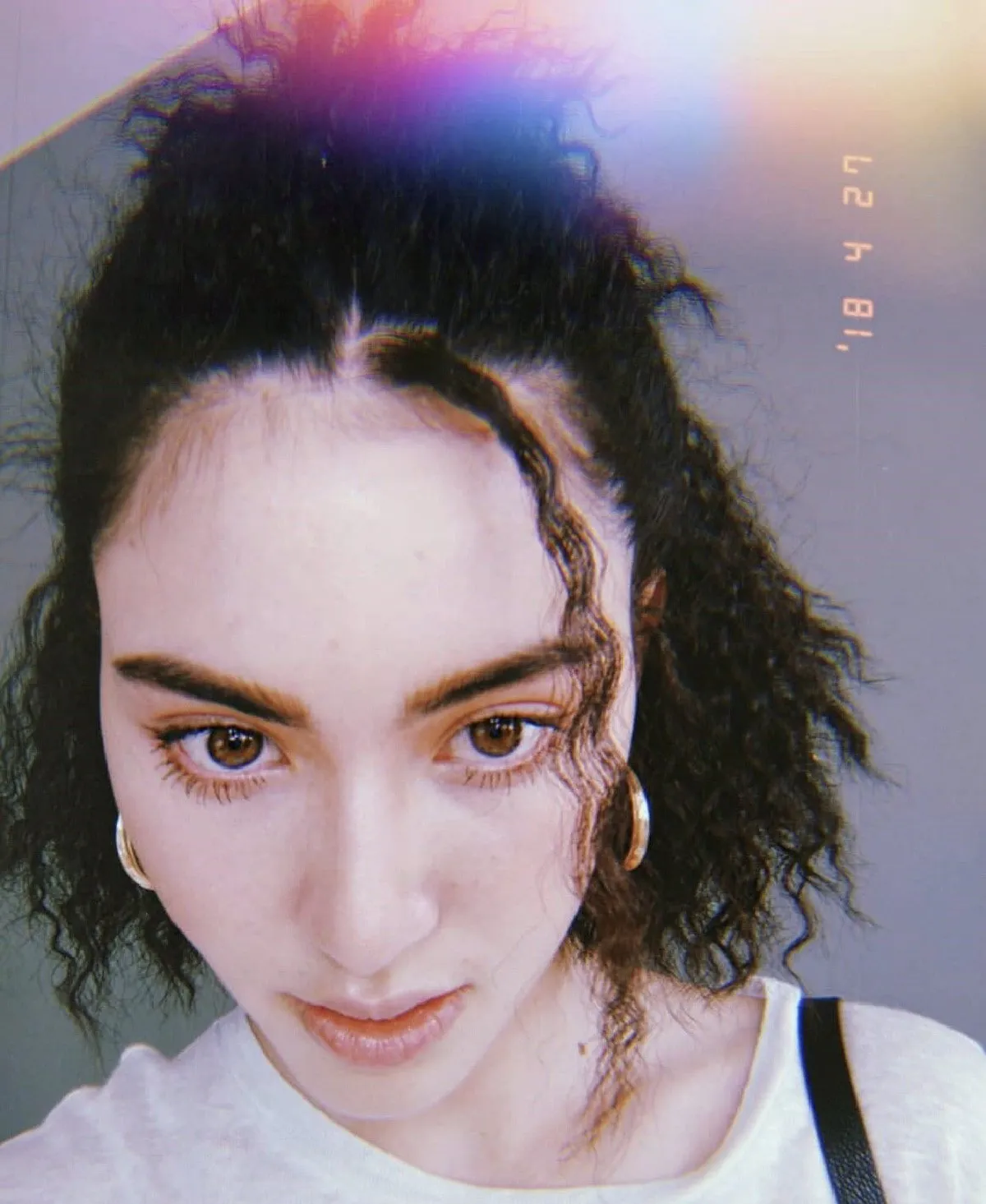 ลุคไหนก็รอด! ใหม่ ดาวิกา ในมาดสาวเท่ถักเปียเดรดล็อคทั้งหัว