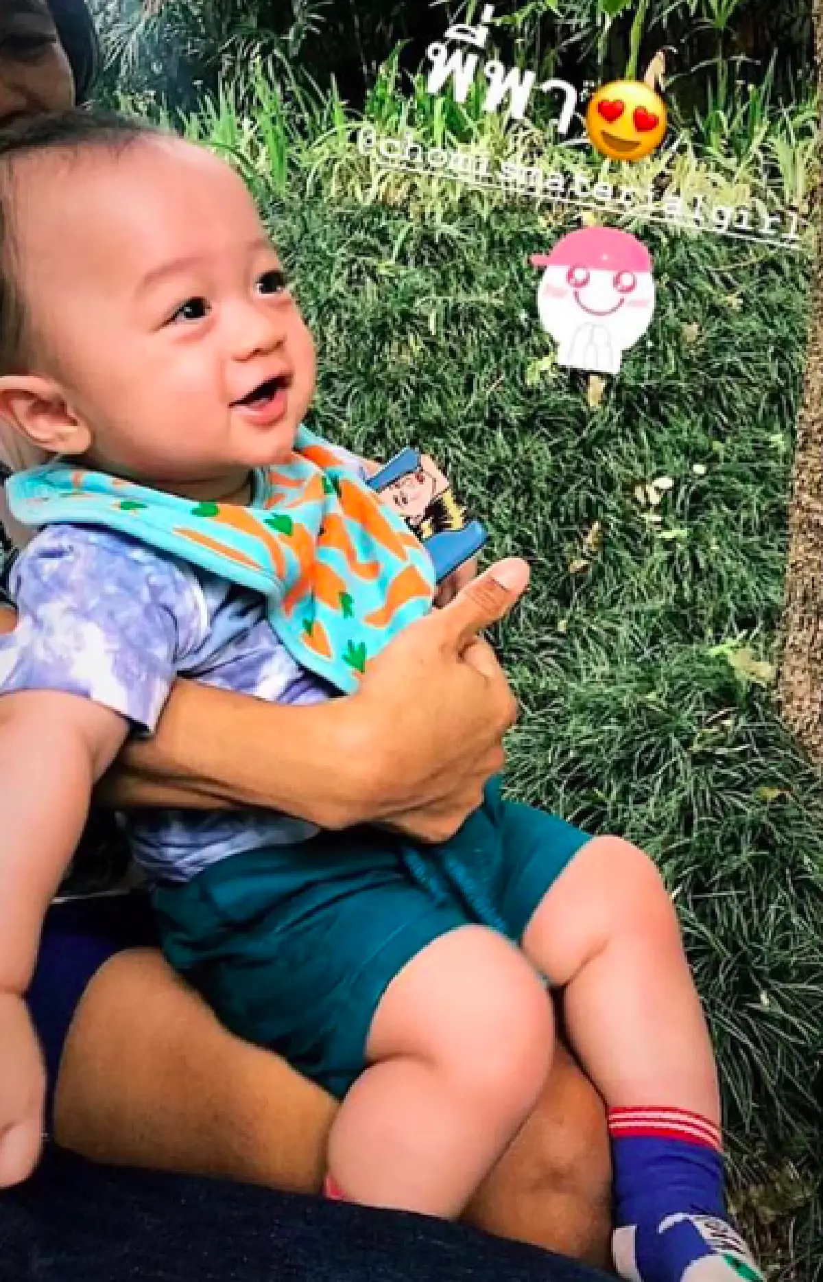 “แม่ชม” พา 2 ซุปตาร์หมื่นล้าน “สายฟ้า-พายุ” เที่ยวเชียงใหม่ชมแฟชั่นโชว์