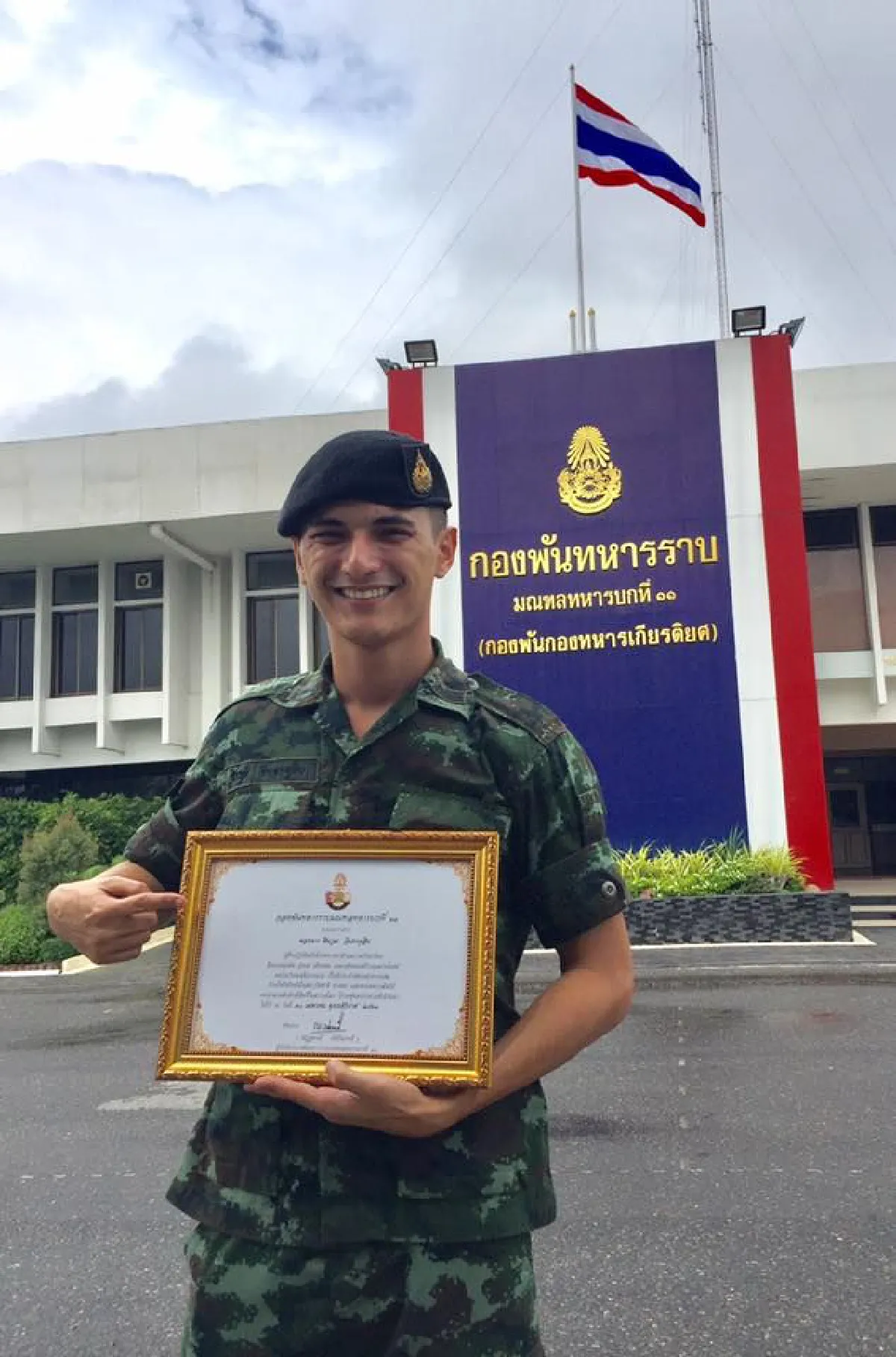 "คุ้มค่าชีวิตที่ได้เป็นพลทหาร มีลูกจะให้เป็นทหาร” ชิน เผยความรู้สึกหลังรับใช้ชาติ 2 ปี