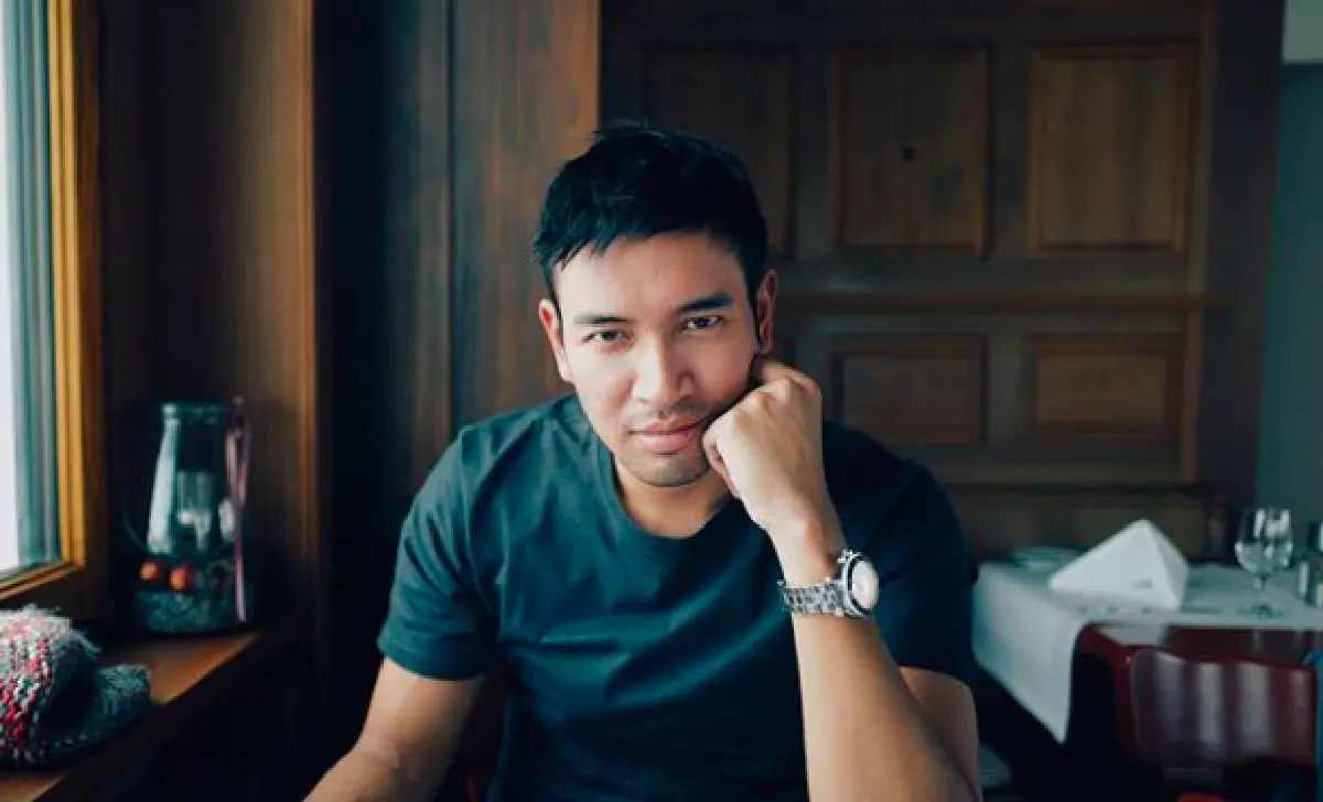 “เกรท” ร่วมแสดงความยินดีกับ "บี้” หลังละครที่จีน ตอนนี้ยอดวิวทะลุ 500 ล้าน