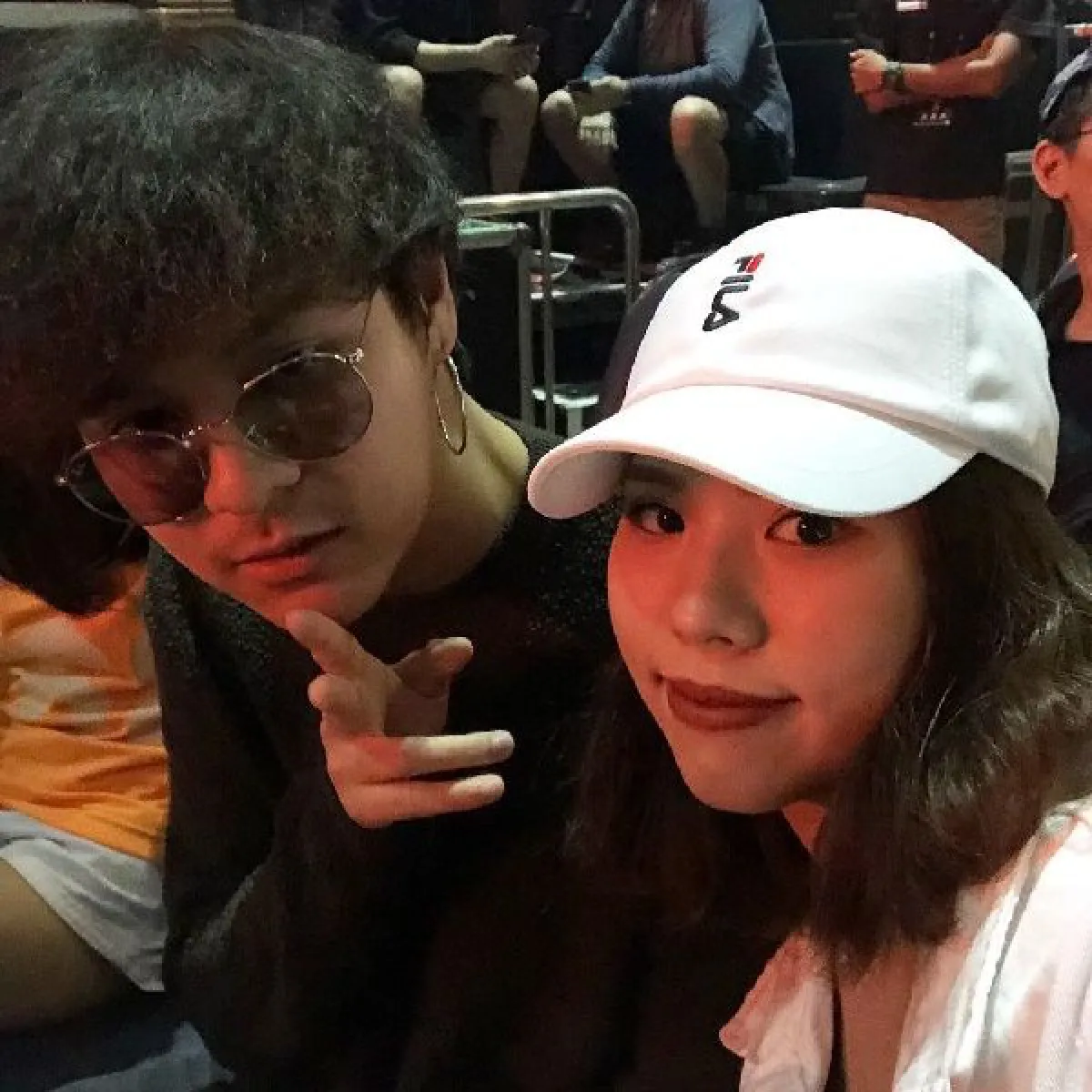 เสมอต้นเสมอปลาย! เดอะทอยส์ ควงแฟนสาวที่รู้จักตั้งแต่ ป.2 ดูคอนเสิร์ต