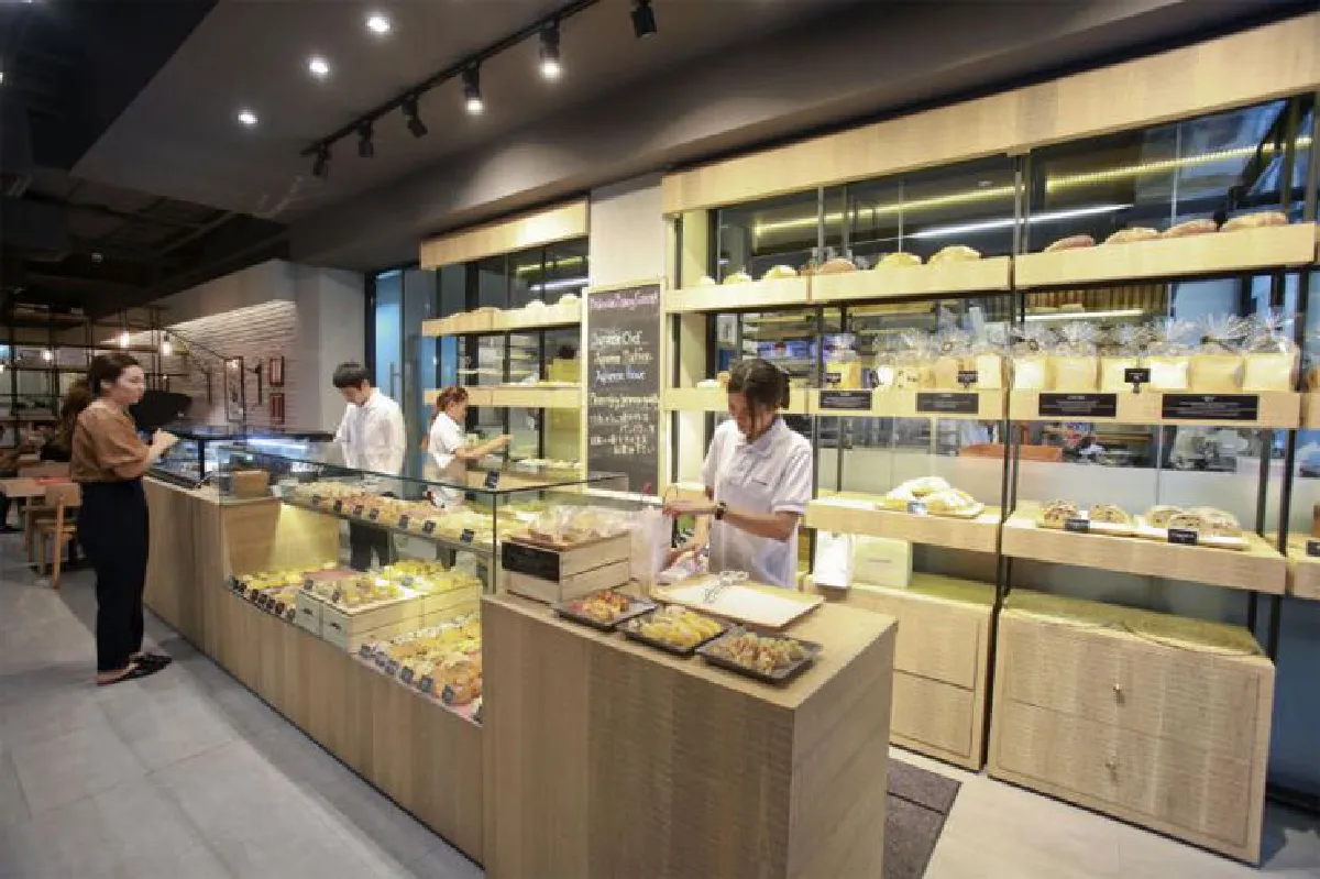 พักการเมือง ลุยธุรกิจร้านอาหาร Brainwake