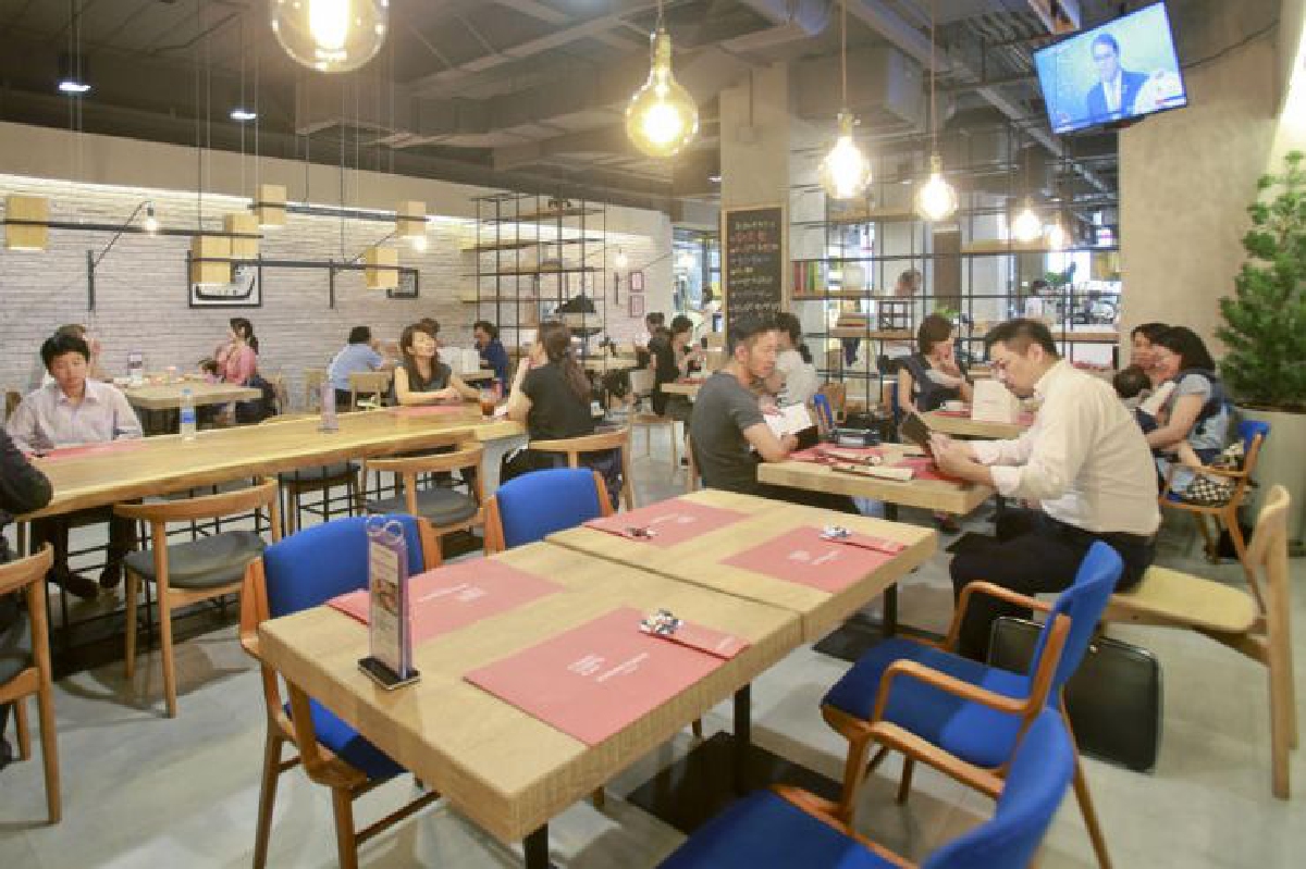 พักการเมือง ลุยธุรกิจร้านอาหาร Brainwake พักการเมือง ลุยธุรกิจร้านอาหาร Brainwake