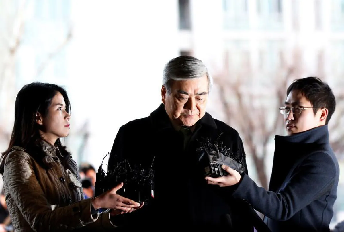 พนักงานโคเรียน แอร์ประท้วงไล่ "ตระกูลโช"