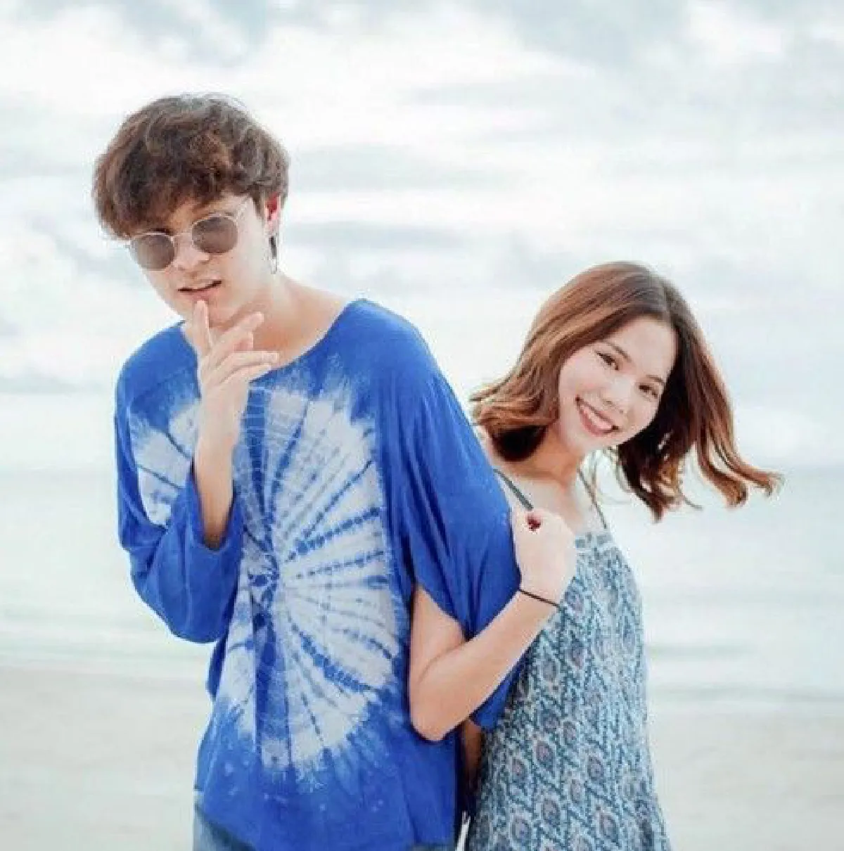 "ทอย ธันวา" ควงแขน "เกีย" ฉลองรักหวานครบ 3 ปี