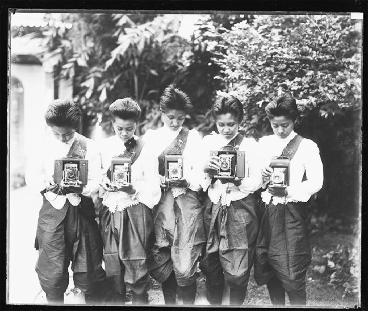 เปิดกรุภาพประวัติศาสตร์ จากฟิล์มกระจก